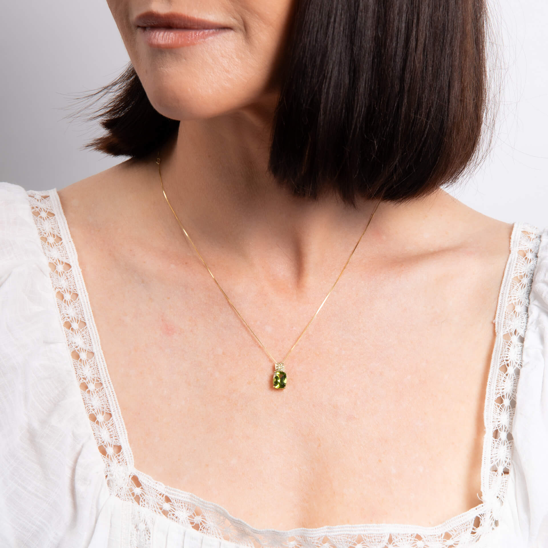 Gecko Jewellery 9ct Yellow Gold Cushion Cut Peridot Cluster Earrings