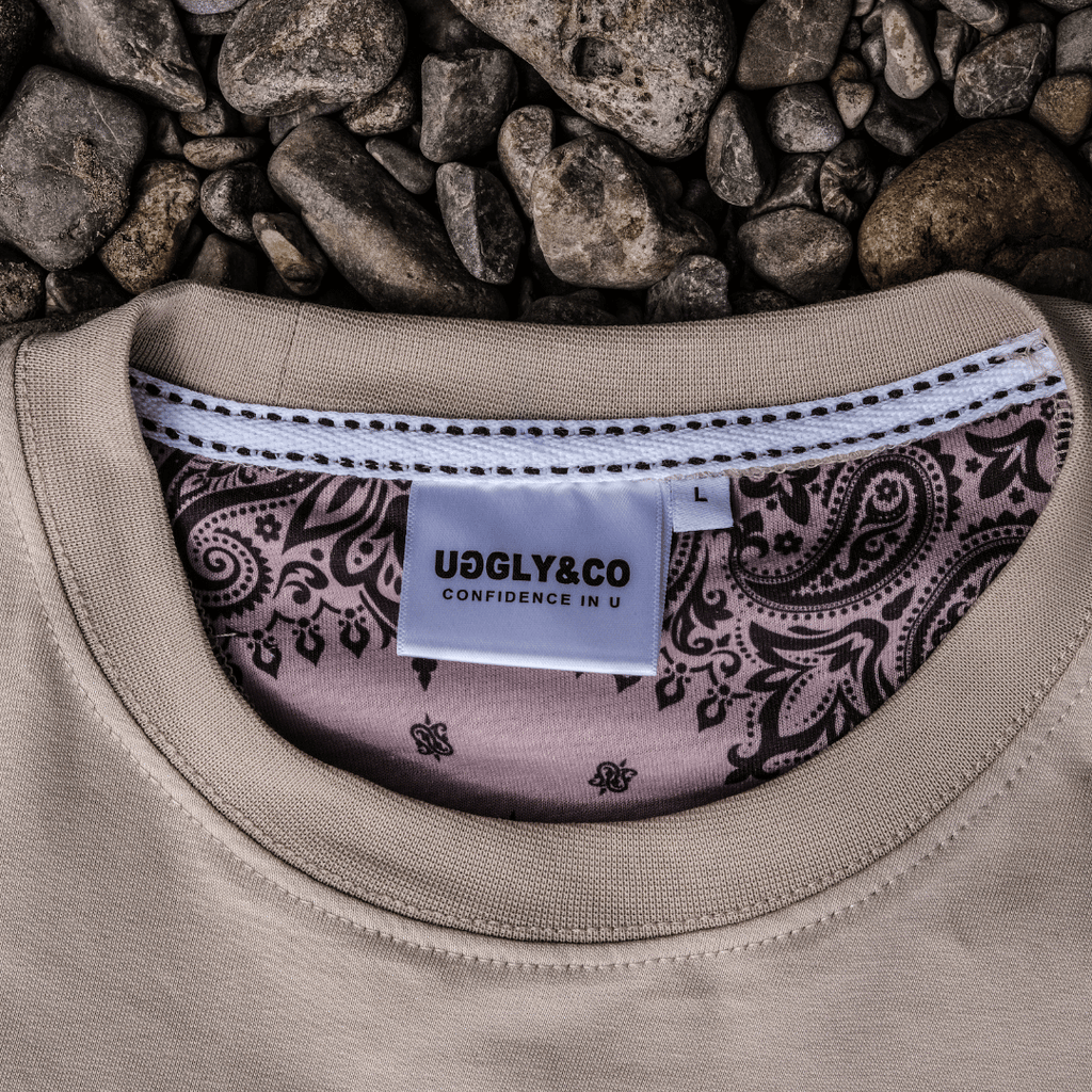 Uggly and Co Beige Surf Diamond Graphic Tee – Heavyweight Cotton T-Shirt