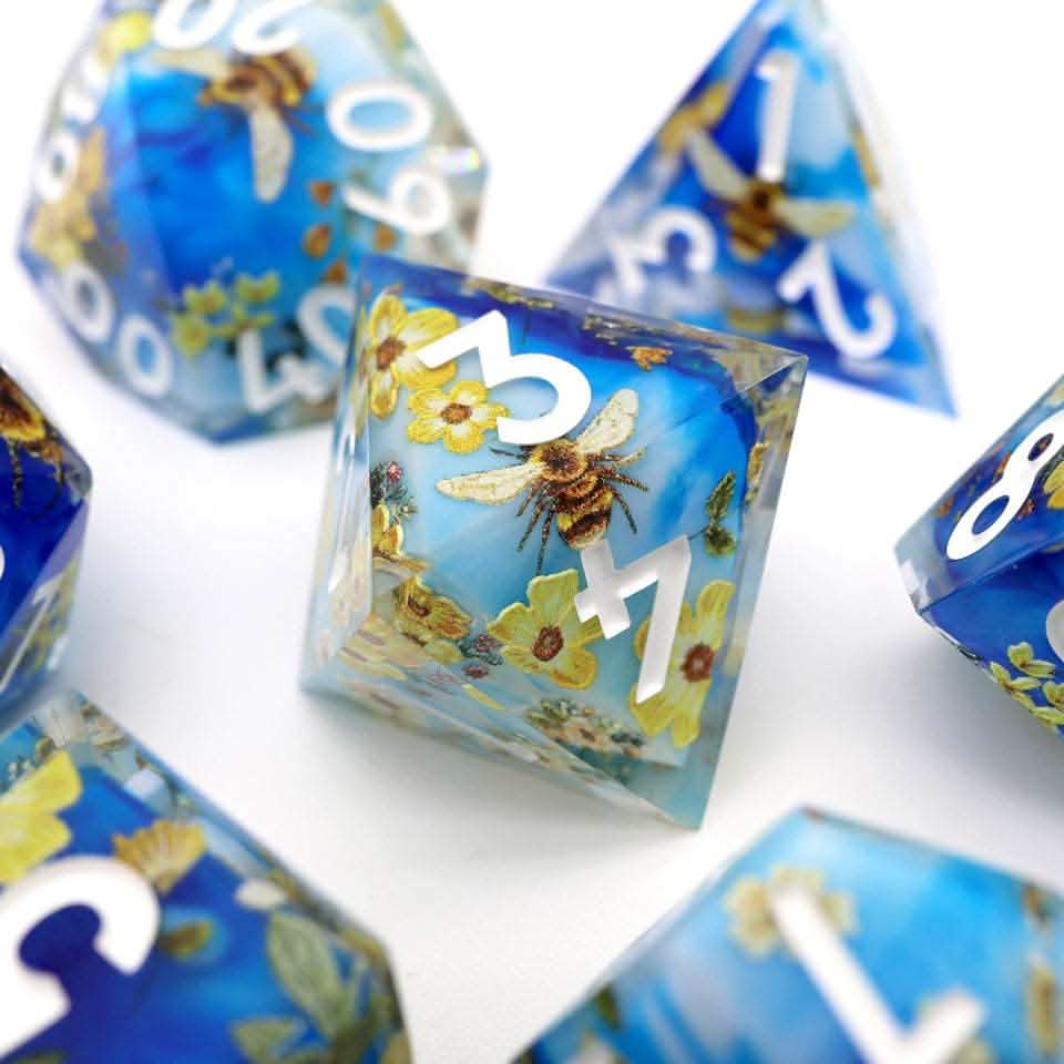 Honeyed Horizon | Sharp Edge Dice | Resin | 7 Piece Set