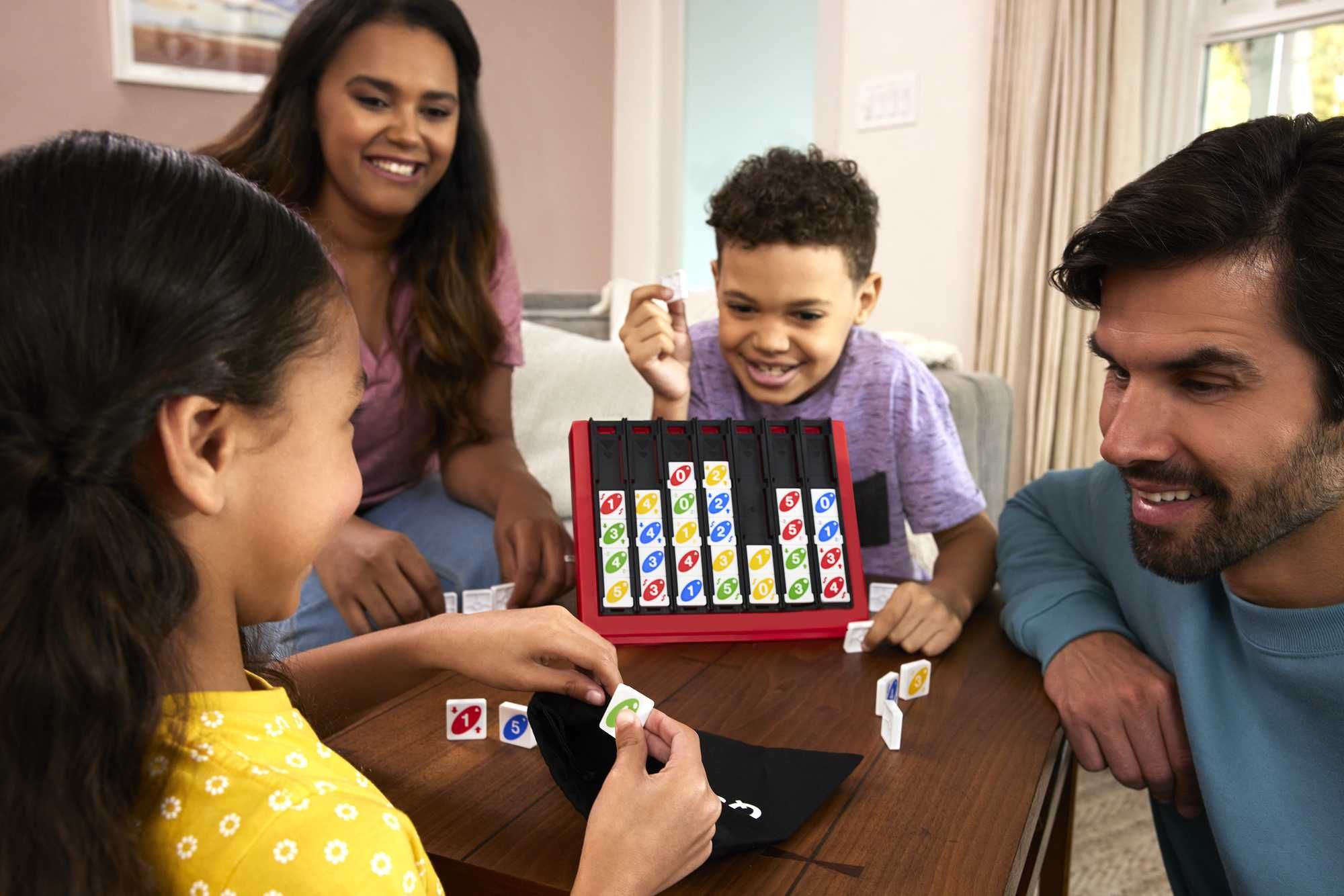 Mattel Games UNO Quatro Strategy Board Game | Family Matching Game