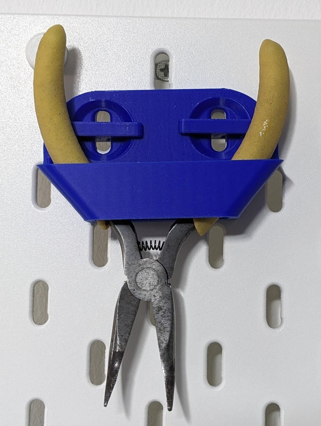 Chaddyverse Ikea Skadis Scissor & Plier Holder – 3D Printed Tool Storage