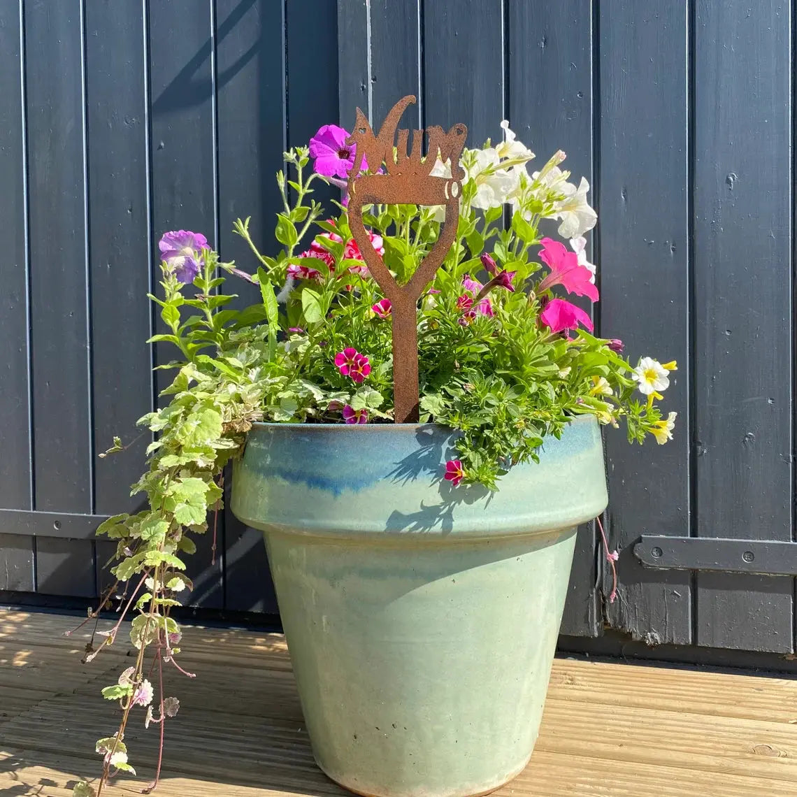 Rusty Metal Mum on a Spade Garden Decoration | Rustic Warehouse Norfolk