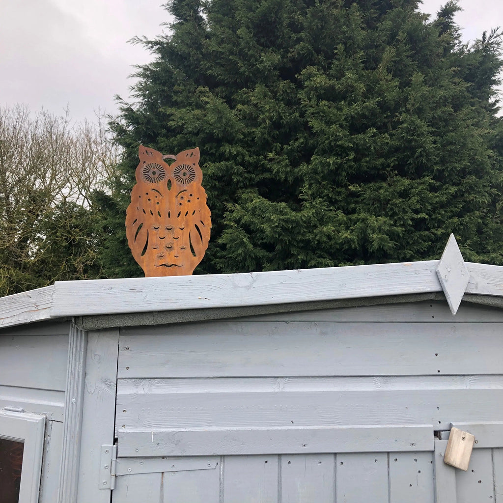 Rustic Metal Owl Garden Ornament – 35cm Steel Outdoor Sculpture