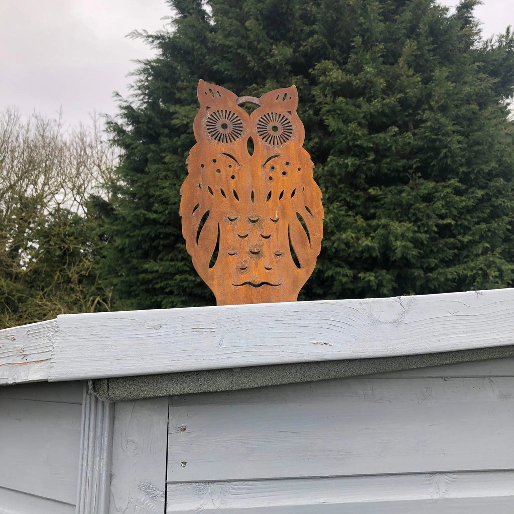 Rustic Metal Owl Garden Ornament – 35cm Steel Outdoor Sculpture