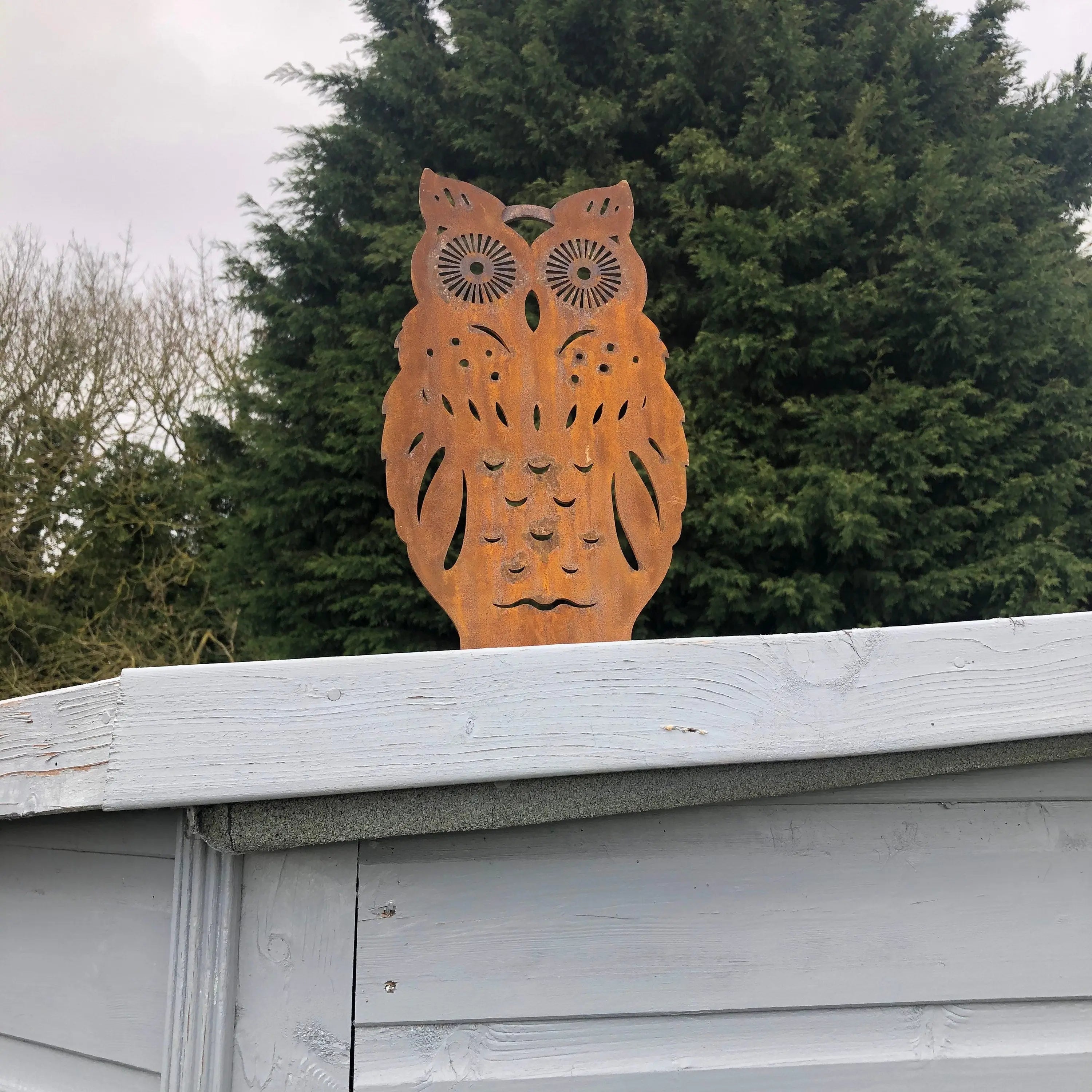 Rustic Metal Owl Garden Ornament – 35cm Steel Outdoor Sculpture