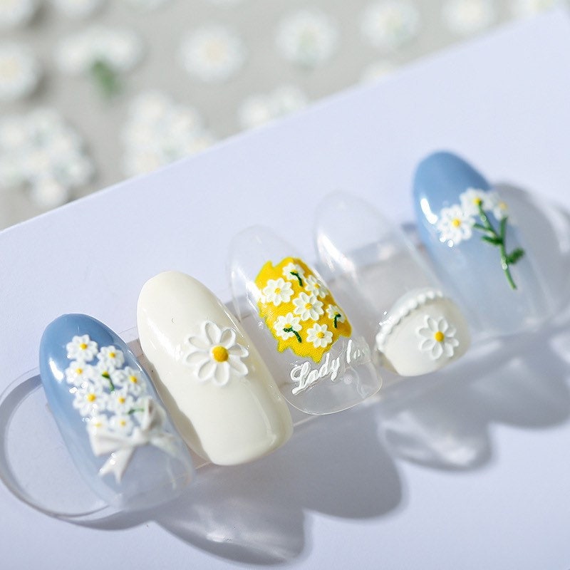 Mini Daisy Nail Deco Stickers – LuLuFun Studio Floral Manicure Decals