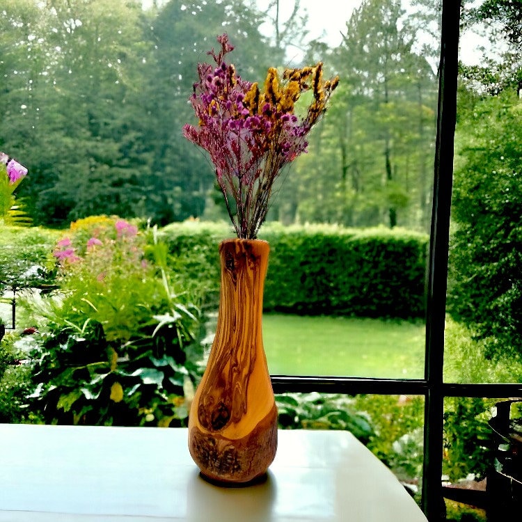 Wooden  Vase ,dry flower holder , decorative item