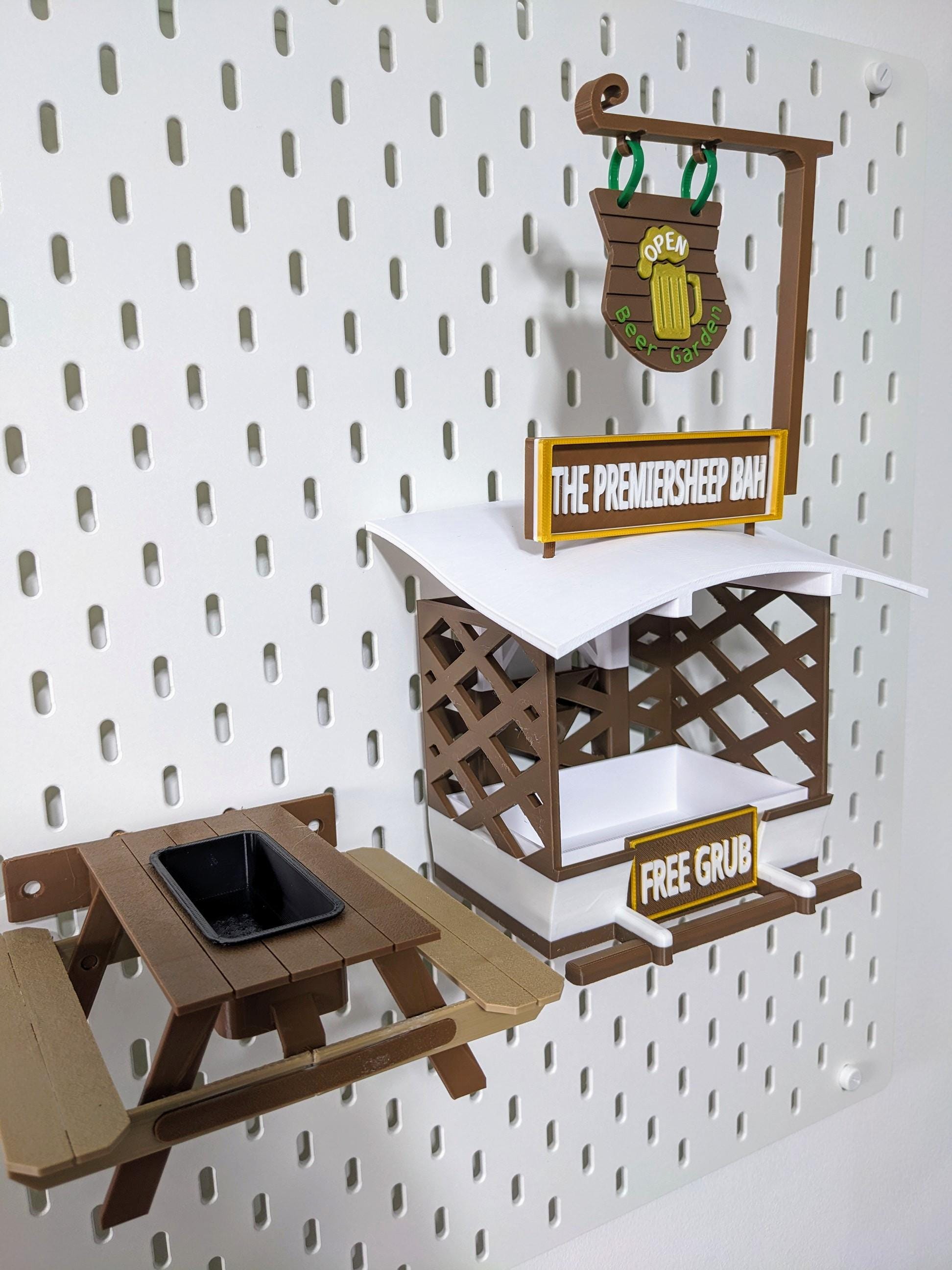 Personalized Pub Bird Feeder by Chaddyverse | Small 3D Printed Station