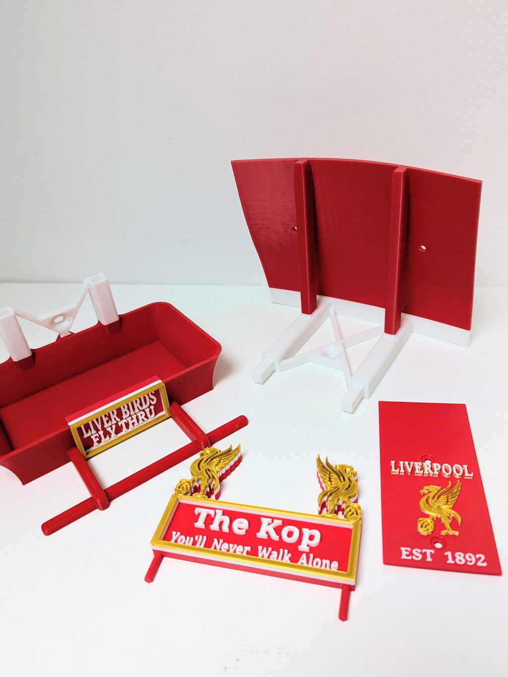 Chaddyverse Liverpool FC Bird Feeder – Anfield The Kop Garden Decor