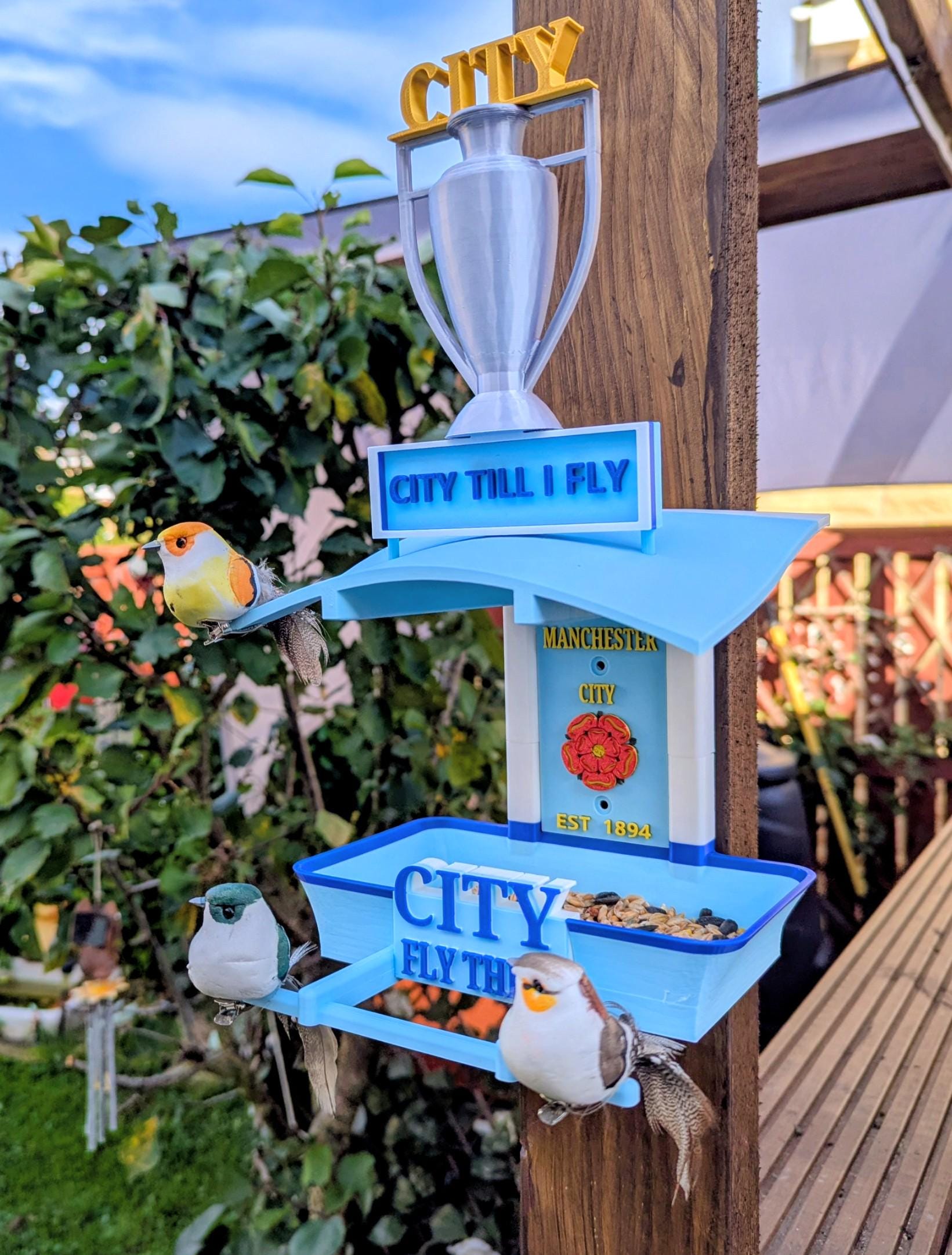 Chaddyverse Manchester City Bird Feeder – Sky Blue Football Fan Gift