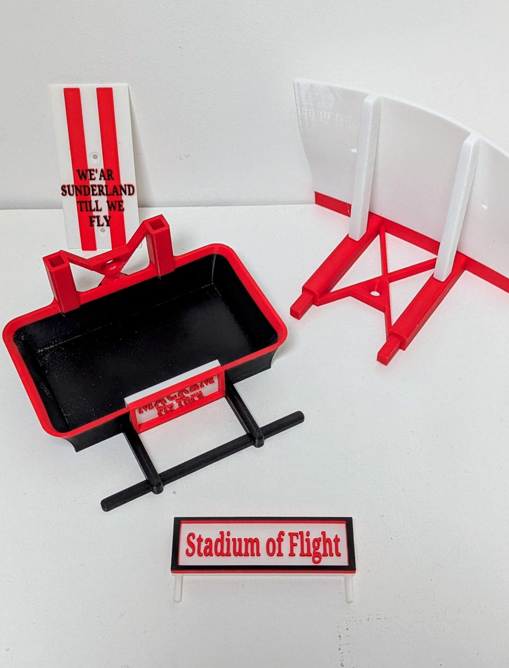 Chaddyverse Sunderland Stadium of Flight Bird Feeder - Mackem Garden Gift