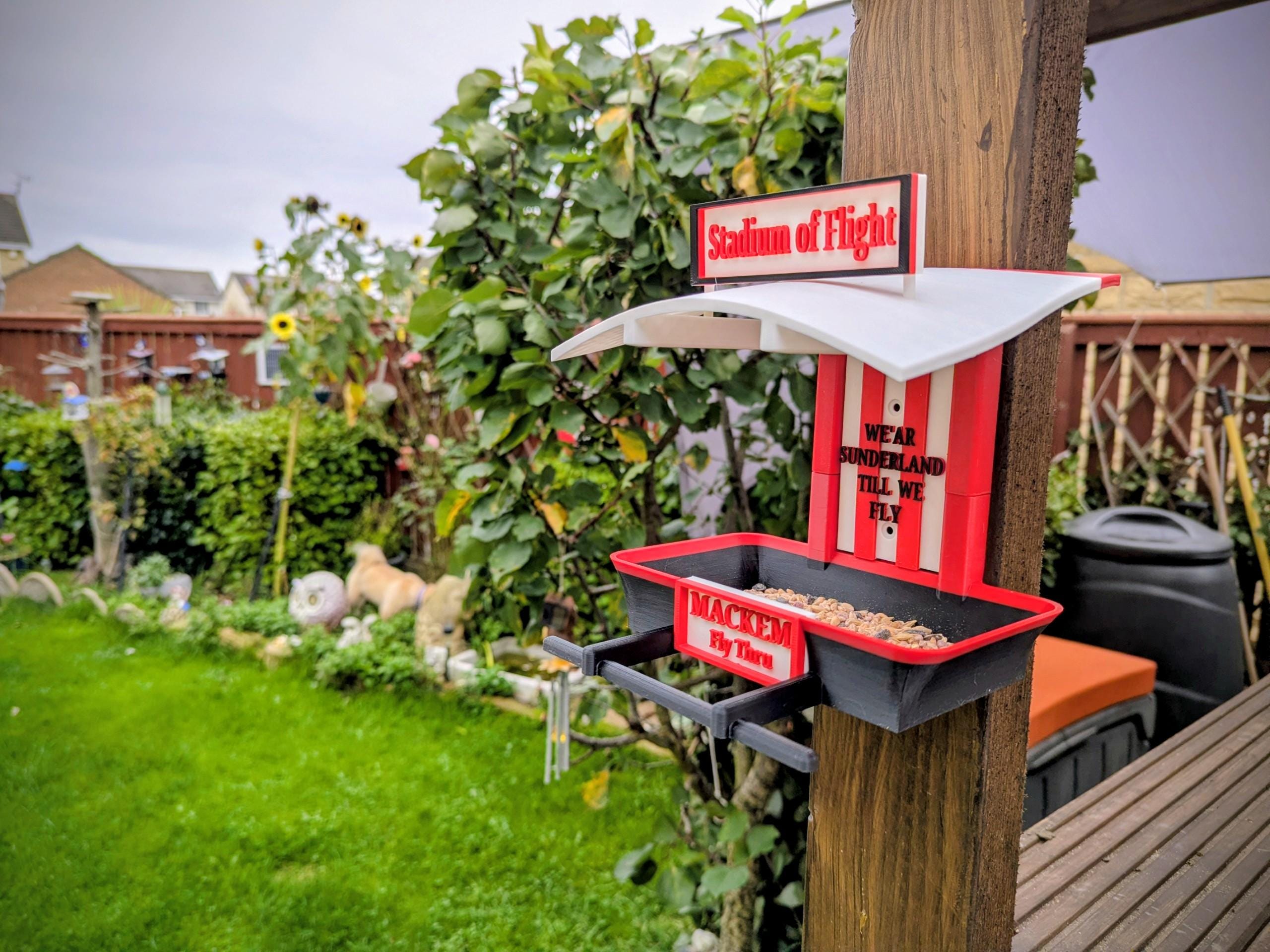 Chaddyverse Sunderland Stadium of Flight Bird Feeder - Mackem Garden Gift