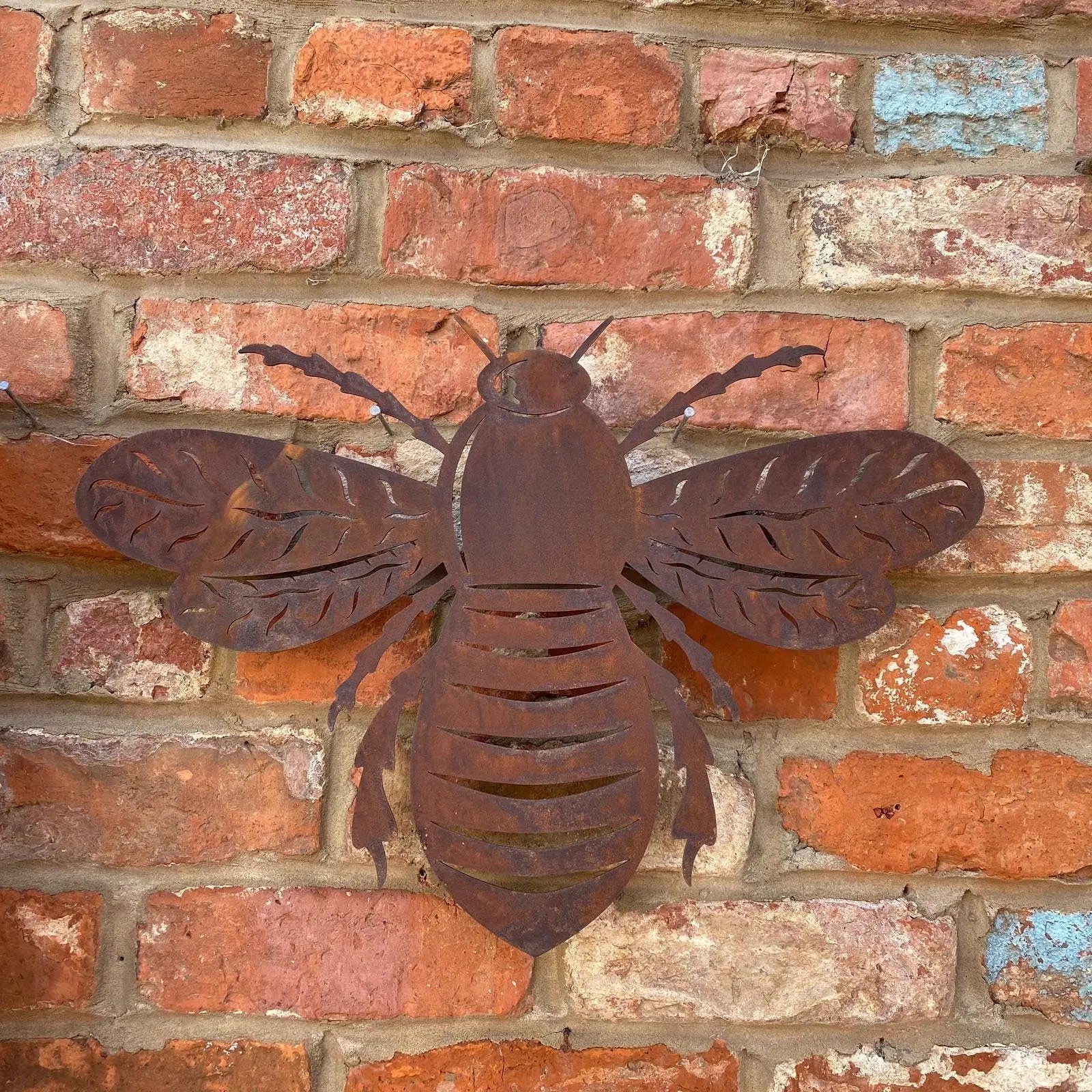 Rustic Warehouse Norfolk Large Metal Bee Wall Art – 2mm Steel Plaque