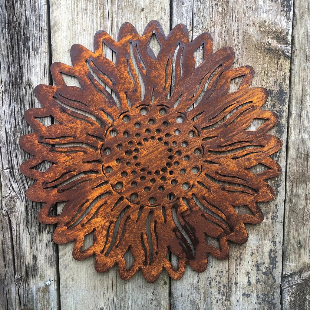 Rustic Metal Sunflower Garden Wall Art – 55cm Steel Outdoor Sculpture