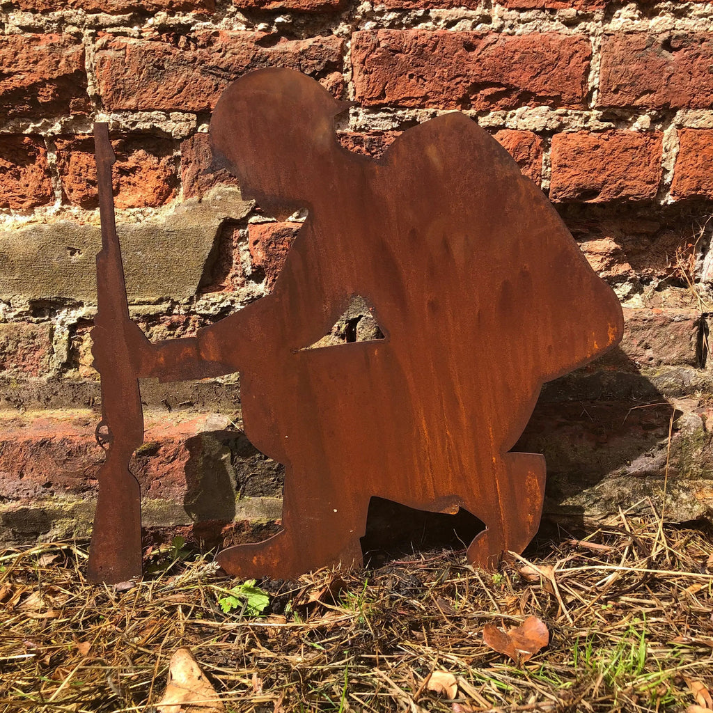 Rustic Metal Kneeling Soldier Garden Decoration | 55cm Steel Sculpture