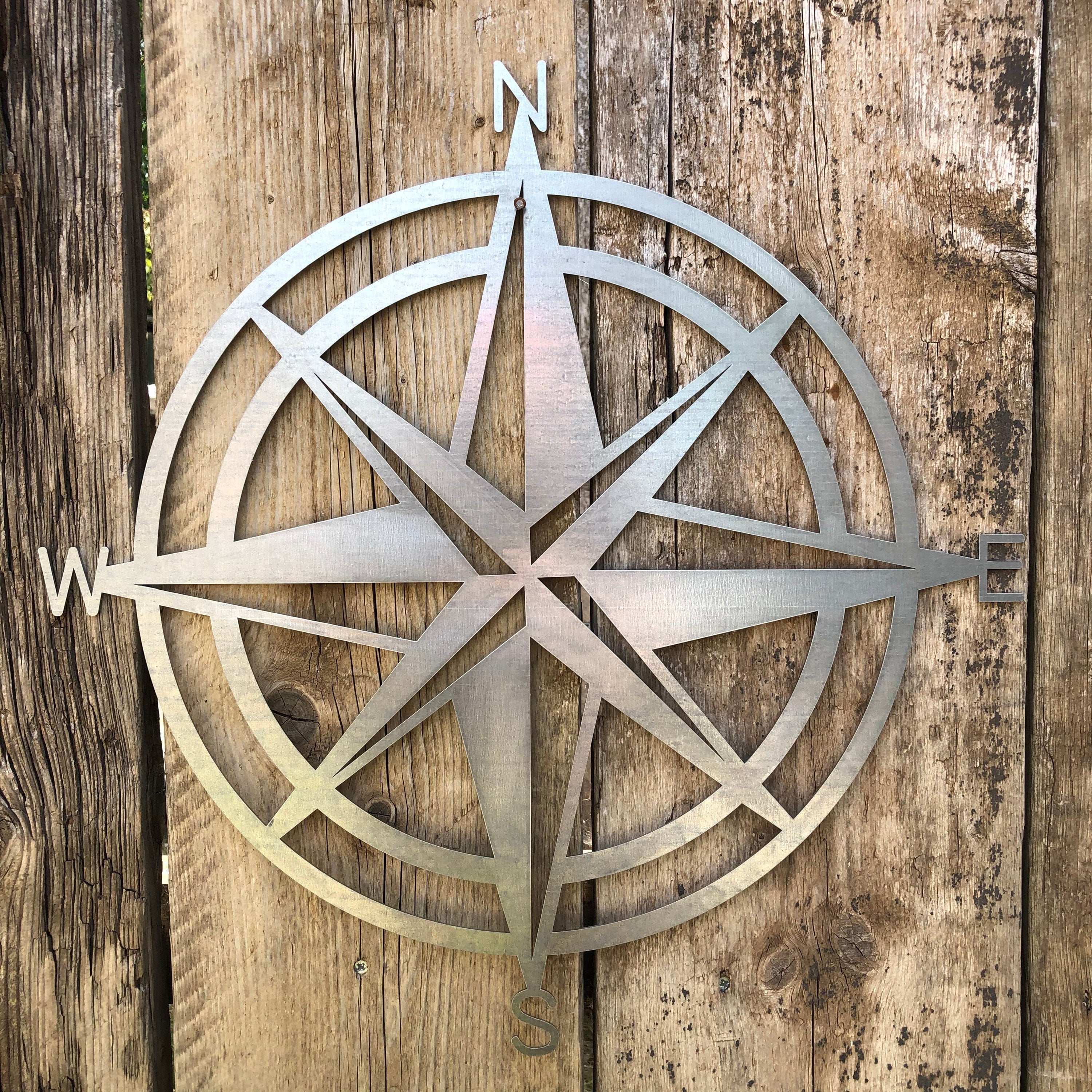 Rustic Warehouse Norfolk | 50cm Galvanized Steel Compass Wall Art