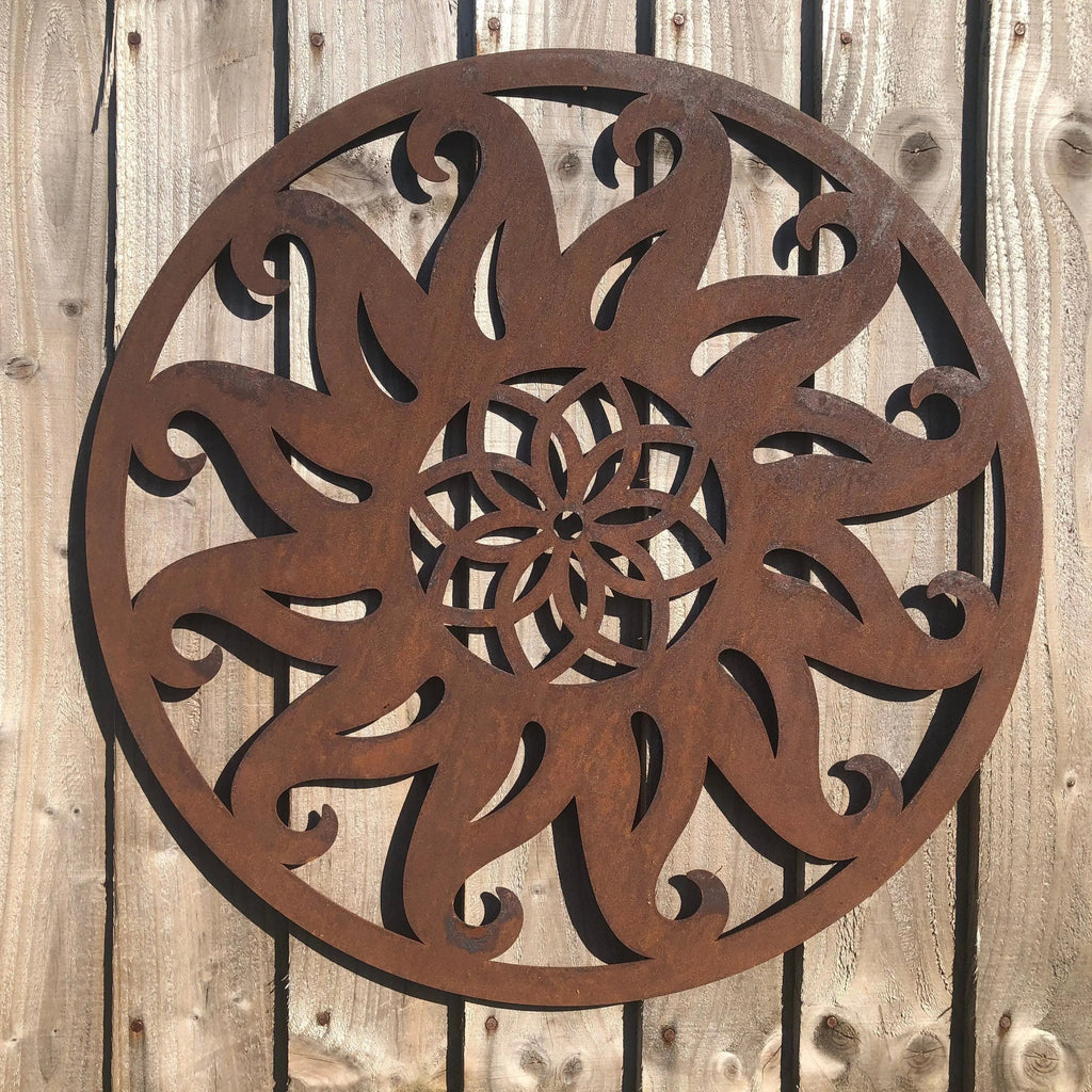 Rustic Warehouse Norfolk Metal Sun Wall Art – 55cm Steel Garden Decor