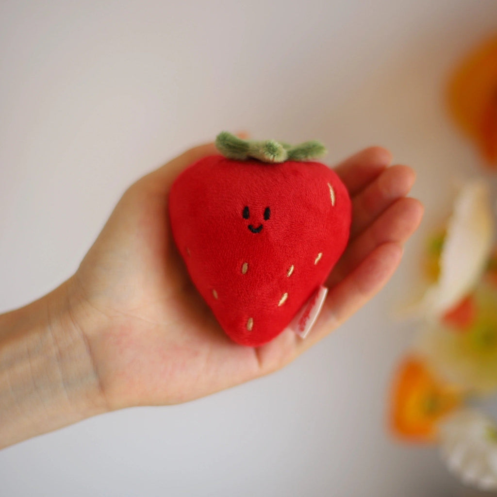 LuLuFun Studio Strawberry Plush Bag Charm – Handmade Kawaii Soft Toy