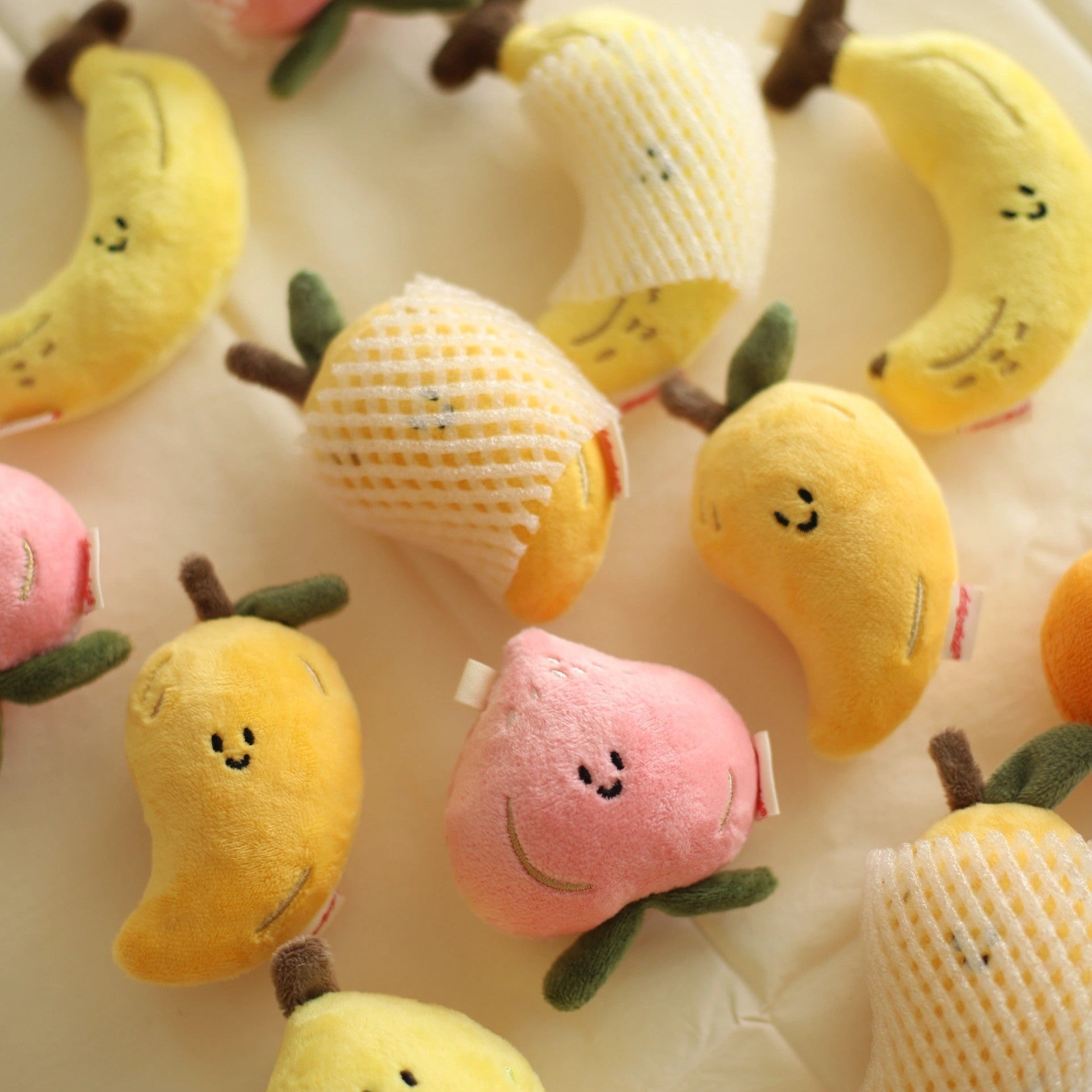 LuLuFun Studio Mango Plush Bag Charm – Soft Yellow Kawaii Keychain