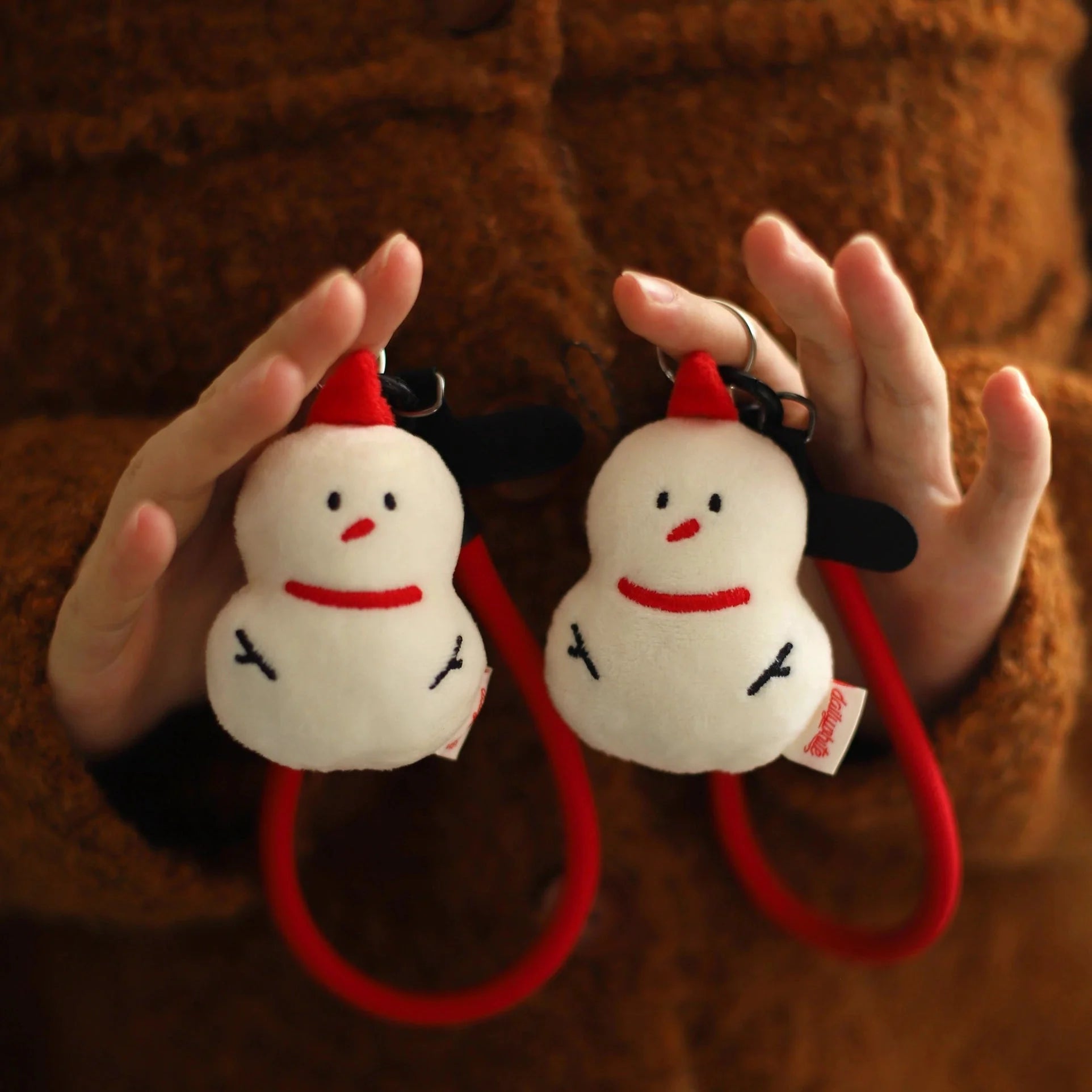 LuLuFun Studio Mini Snowman Plush Charm – Soft White Bag Keychain