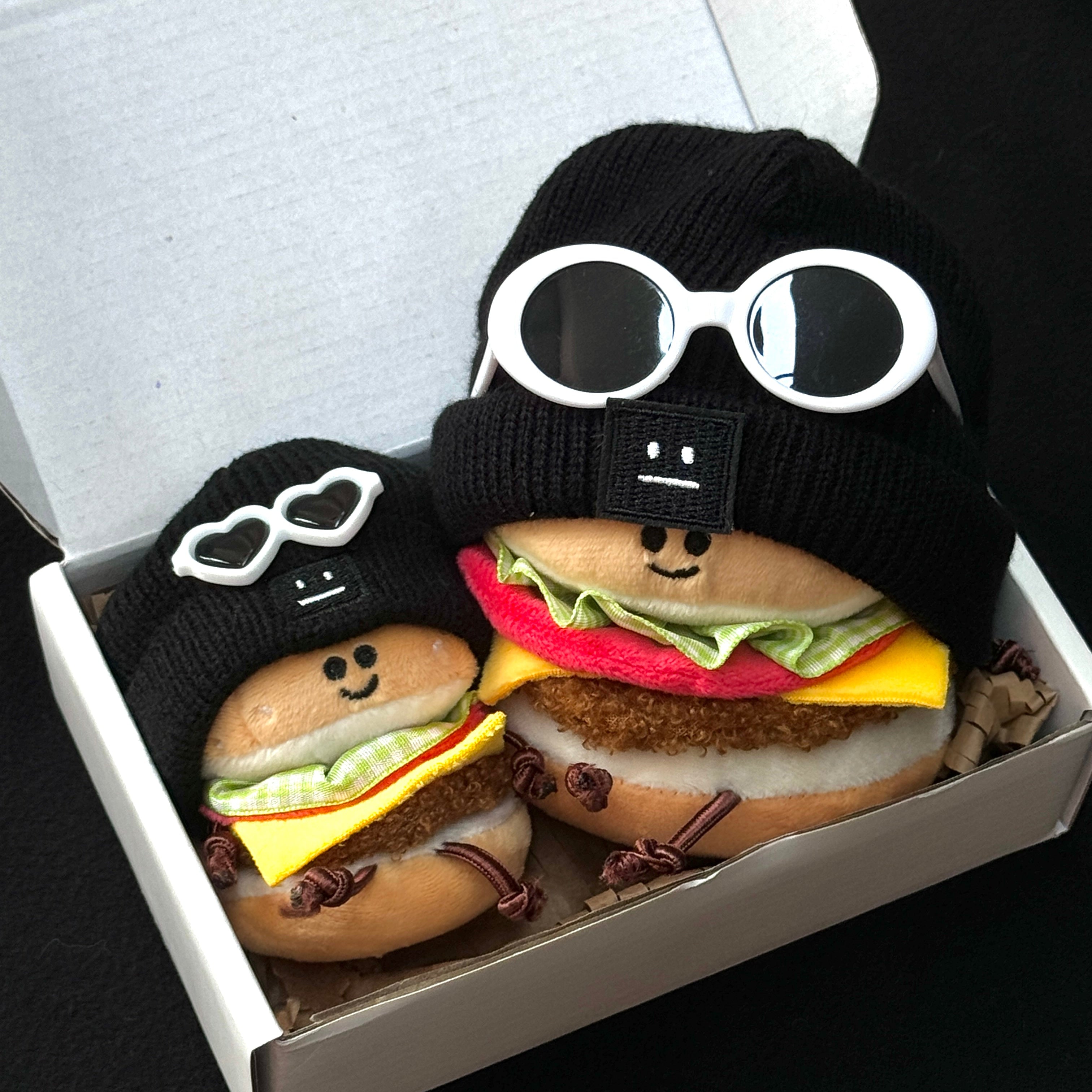 LuLuFun Studio Mini Burger Plush Toy – Cute Food Bag Charm Keychain