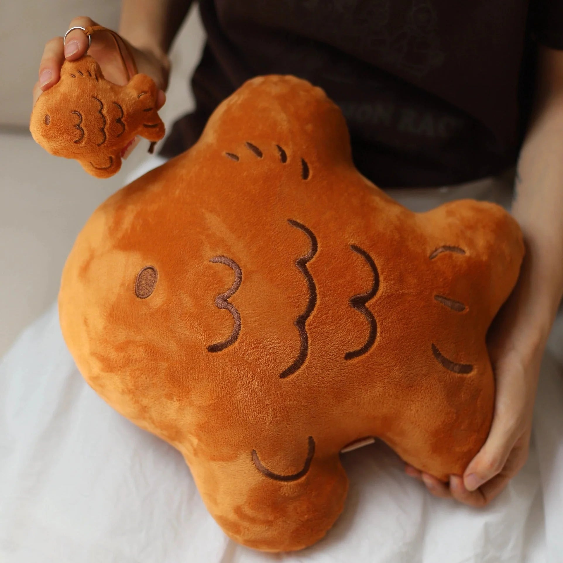 LuLuFun Studio Taiyaki Plush Pillow – Soft Brown Kawaii Food Cushion