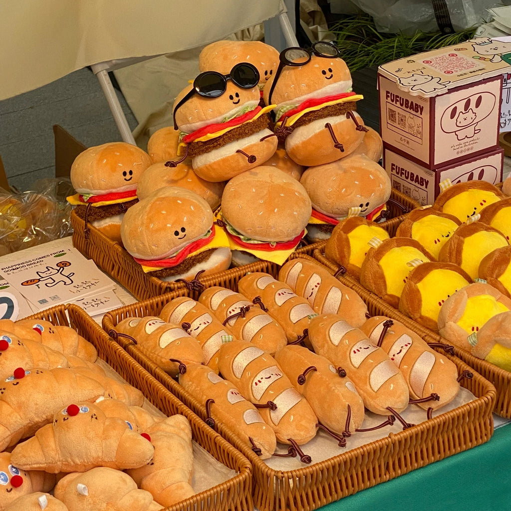 Tart Bread Plush Toy – Kawaii Stuffed Food Collectible by LuLuFun Studio