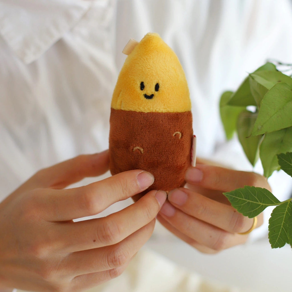 LuLuFun Studio Sweet Potato Plush Keychain – Soft Kawaii Bag Charm