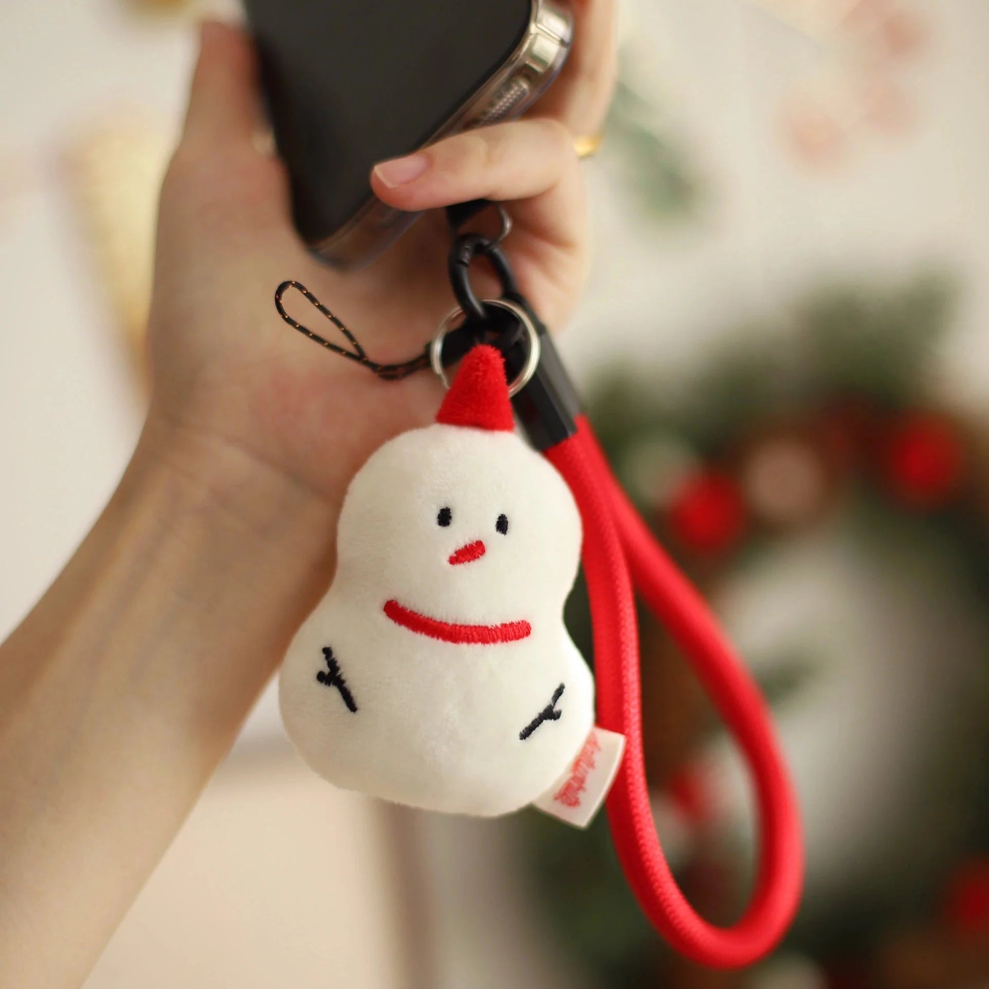 LuLuFun Studio Mini Snowman Plush Charm – Soft White Bag Keychain
