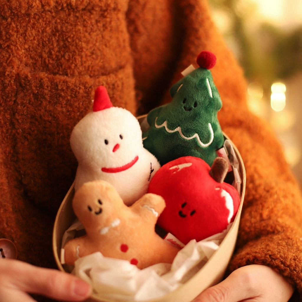 Gingerbread Man Plush Charm – Soft Brown Bag Keychain by LuLuFun Studio