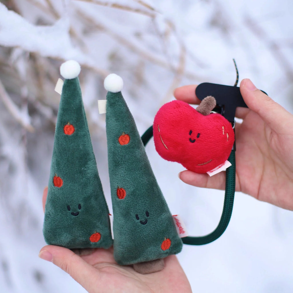 LuLuFun Studio Spiky Christmas Tree Plush Charm – Green Mini Desk Decor