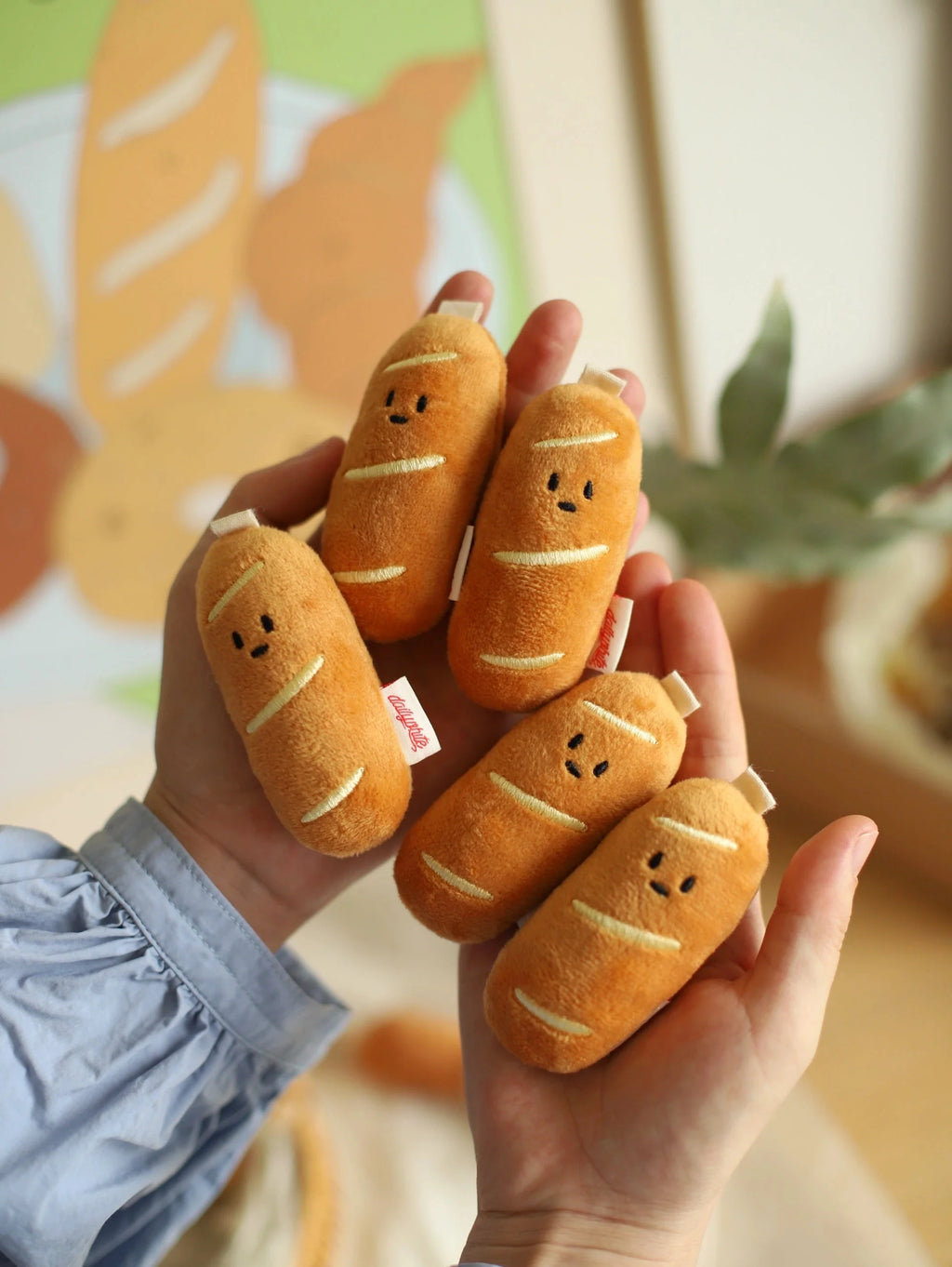 LuLuFun Studio Bread Plush Bakery Bag Charm – Kawaii Stuffed Food Toy