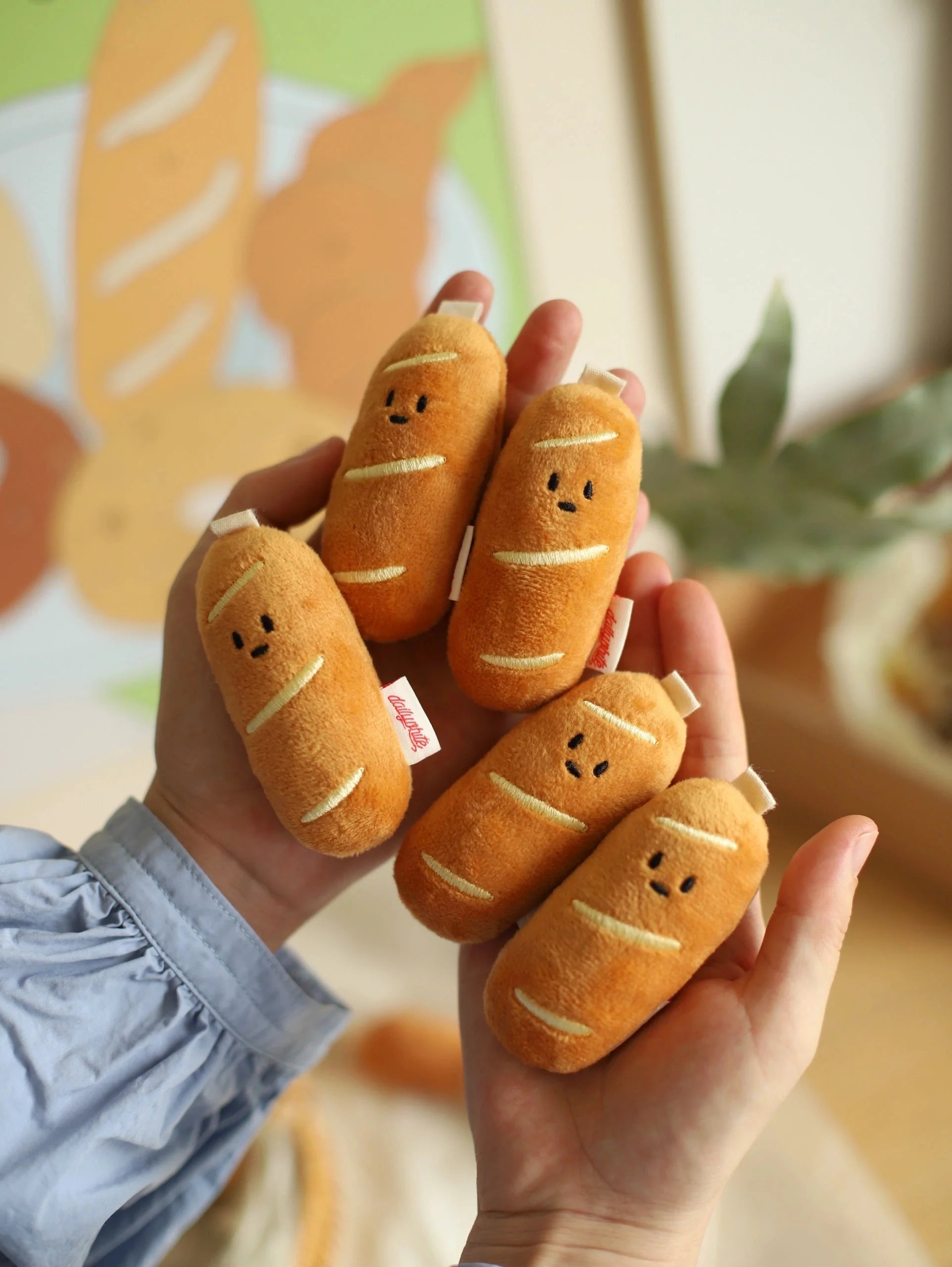 LuLuFun Studio Bread Plush Bakery Bag Charm – Kawaii Stuffed Food Toy