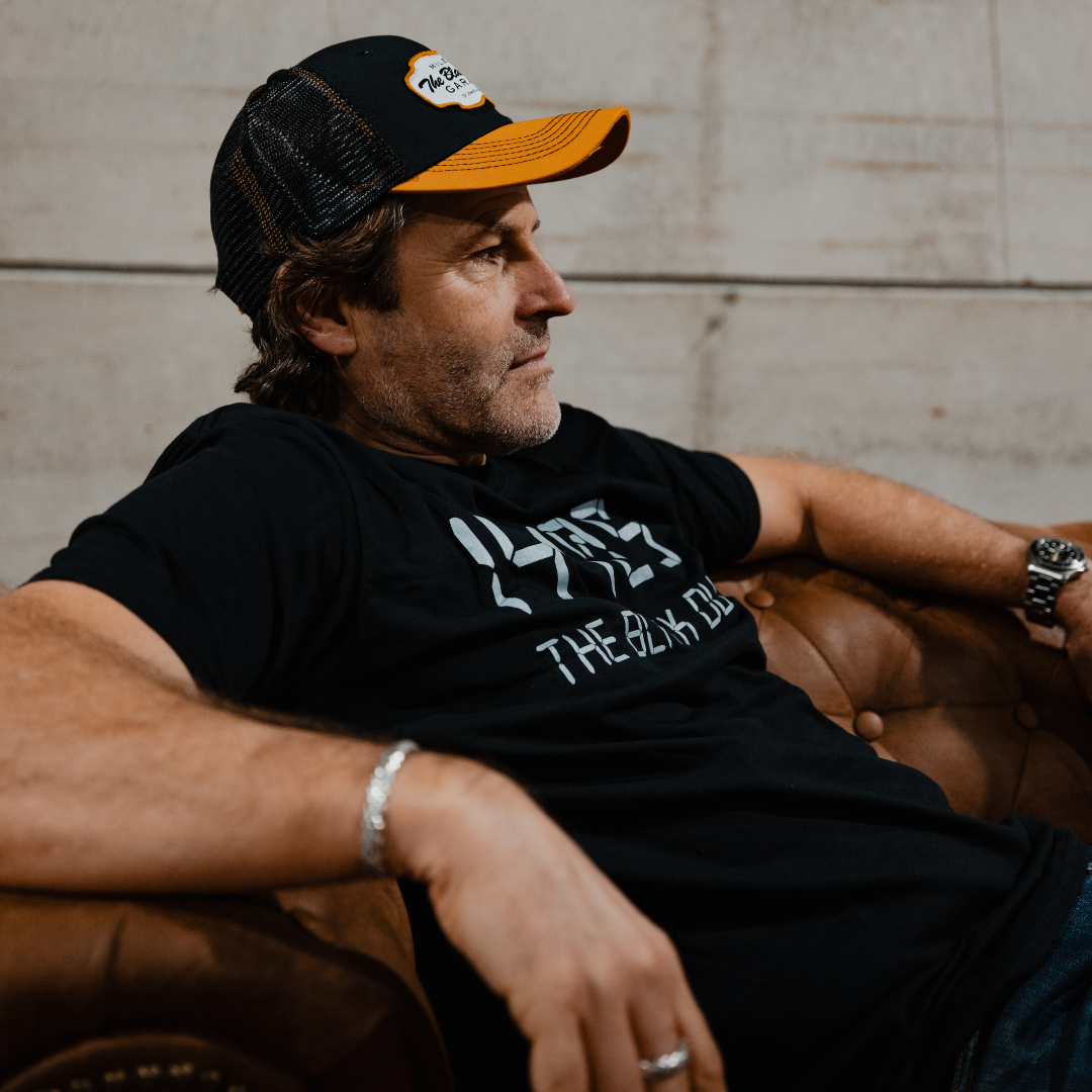 Uggly and Co 144mph at 9 Isle of Man TT Racing T-Shirt – Black Dub