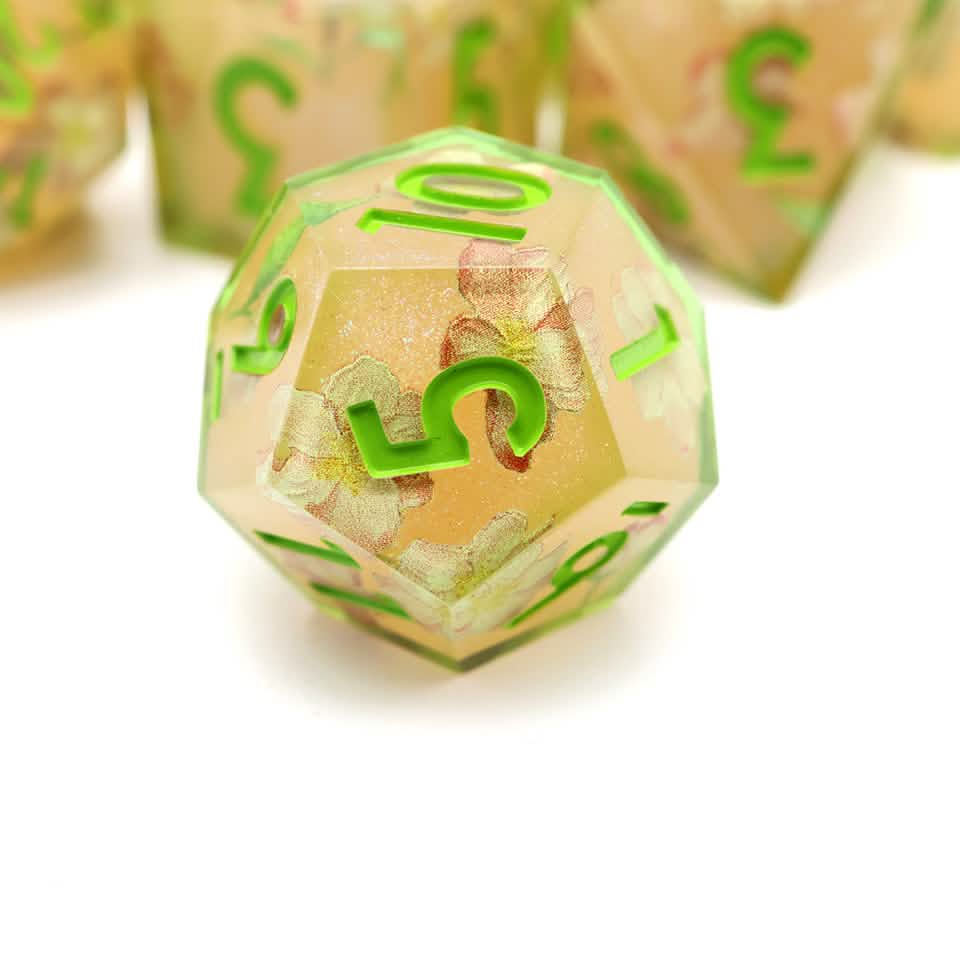 Sweet Snap | Sharp Edge Dice | Resin | 7 Piece Set