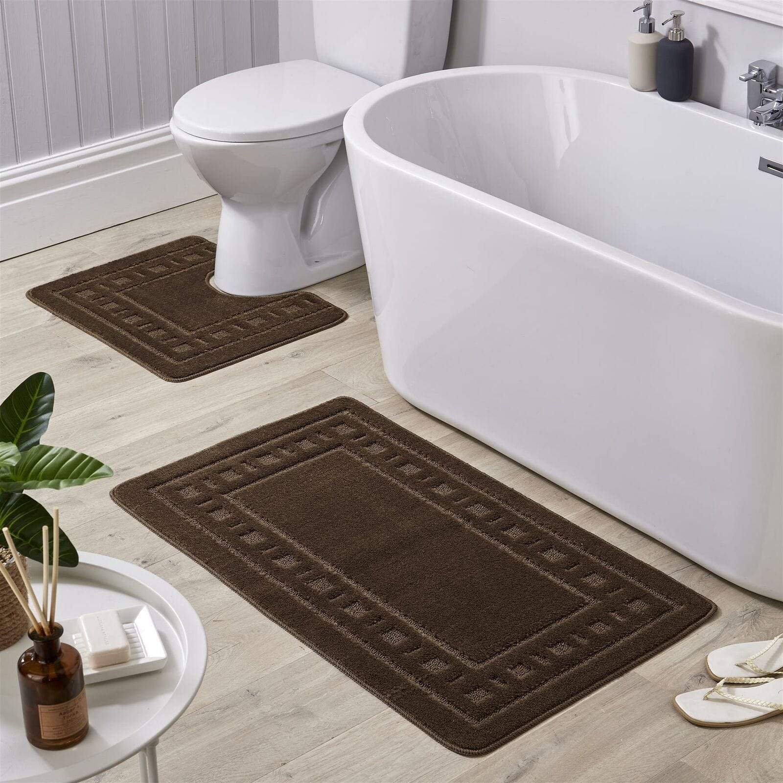 OLIVIA ROCCO Jumbo Miami Bath Mat Set – Non-Slip Ultra Absorbent 2 Piece