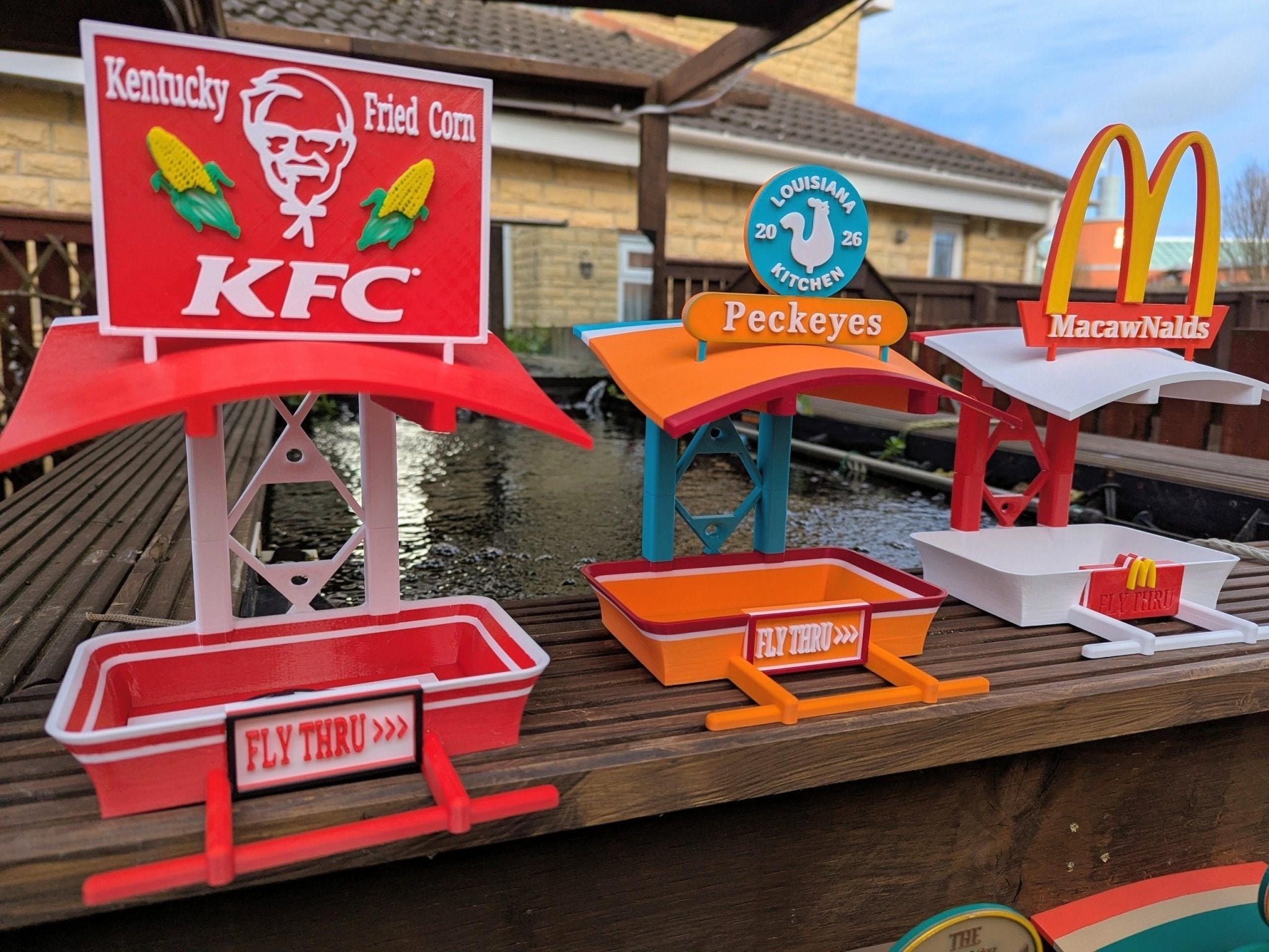 Chaddyverse KFC Novelty Bird Feeder – 3D Printed Garden Decor Station