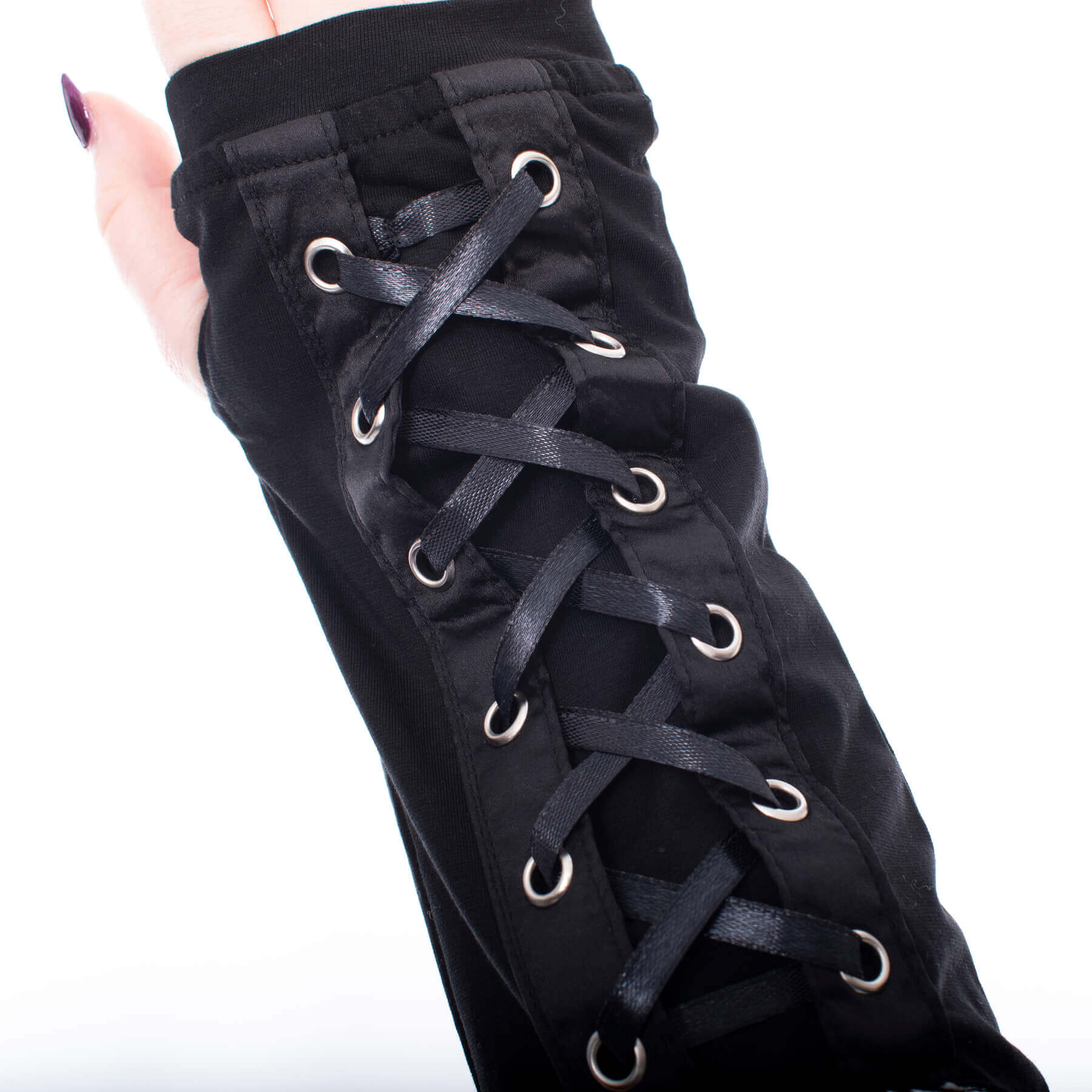 Heartless Luna Arm Warmers in Black – Soft Cotton Blend Sleeve Covers