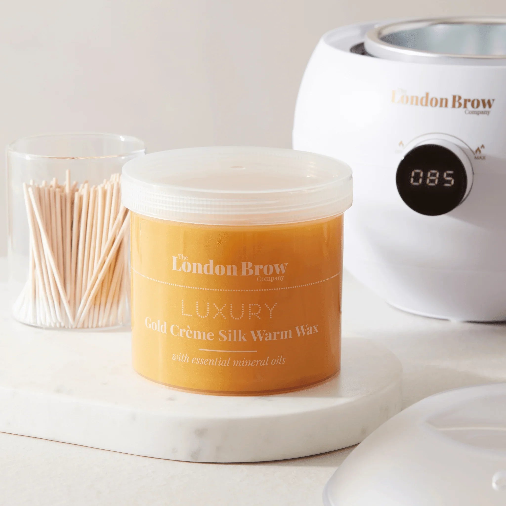 London Brow Luxury Silk Warm Wax – Metallic Gold for Sensitive Skin 450g