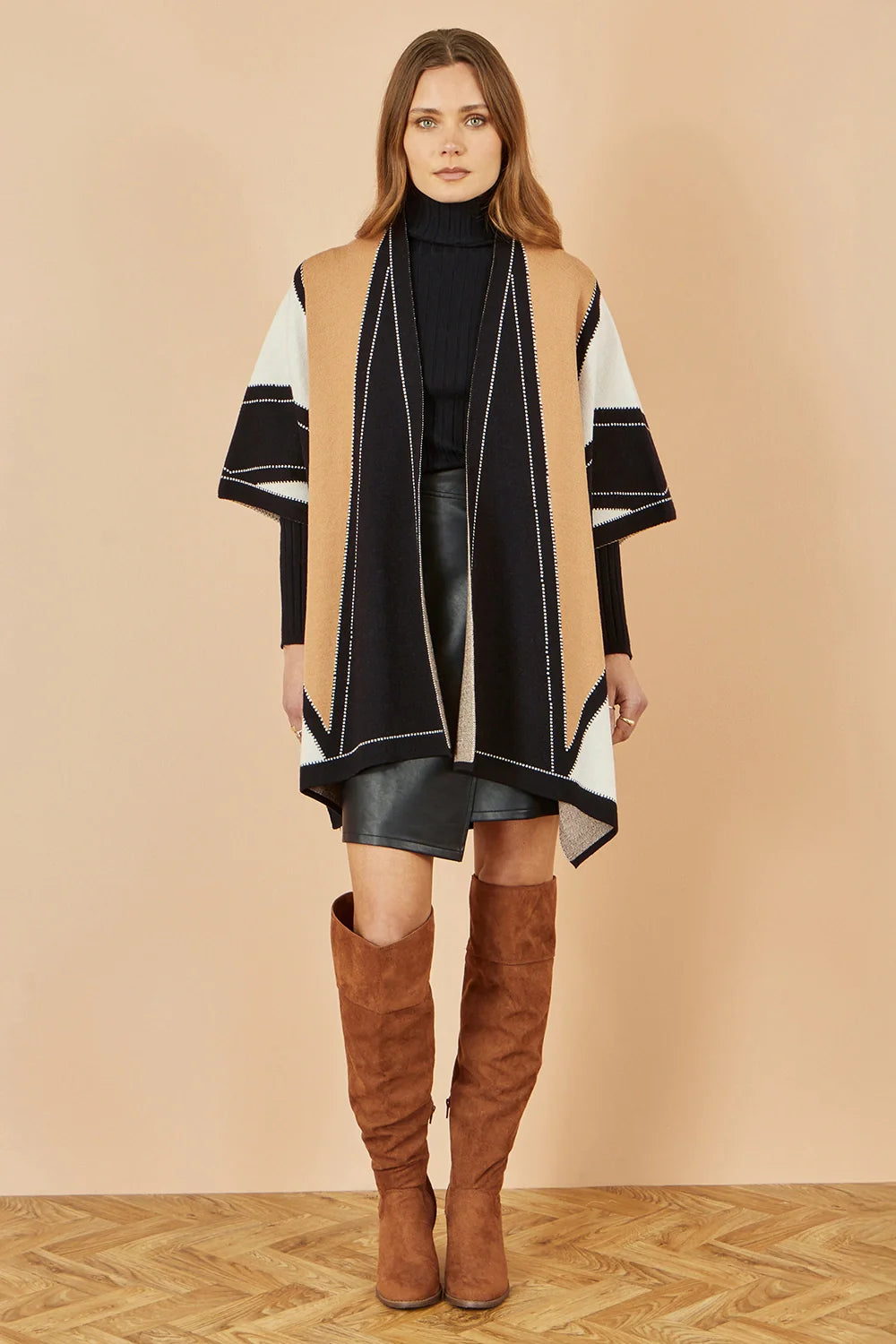 Yumi Brown Colour Block Cape