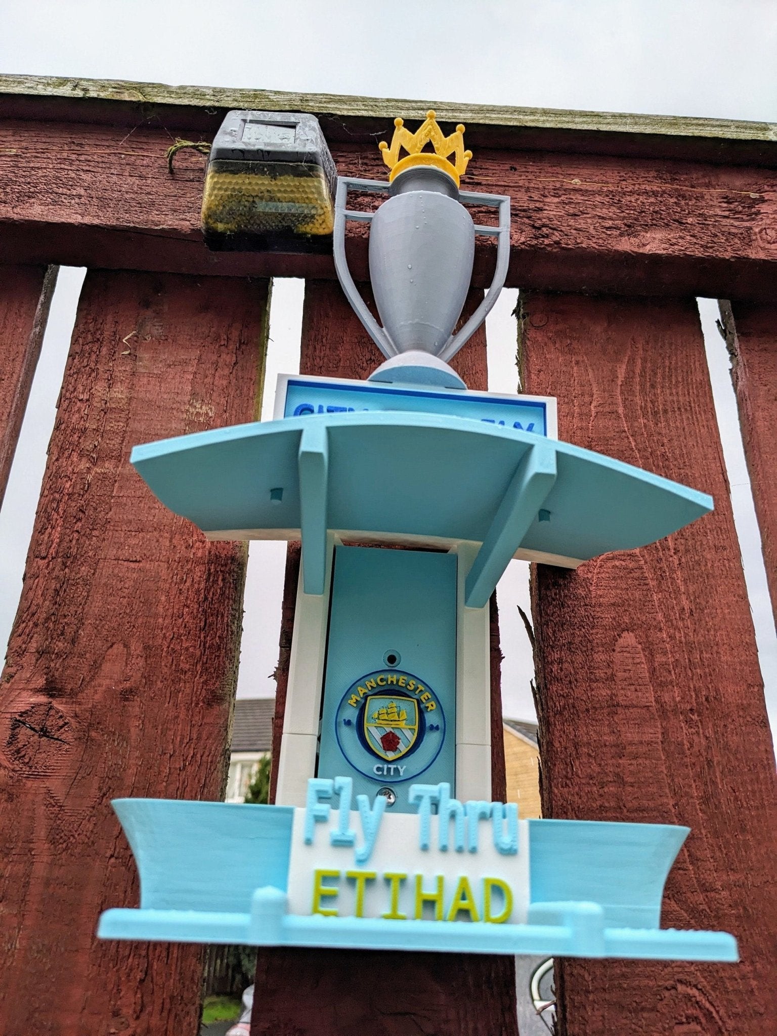 Manchester City Bird Feeder - Etihad Fly Thru Garden Seed Station