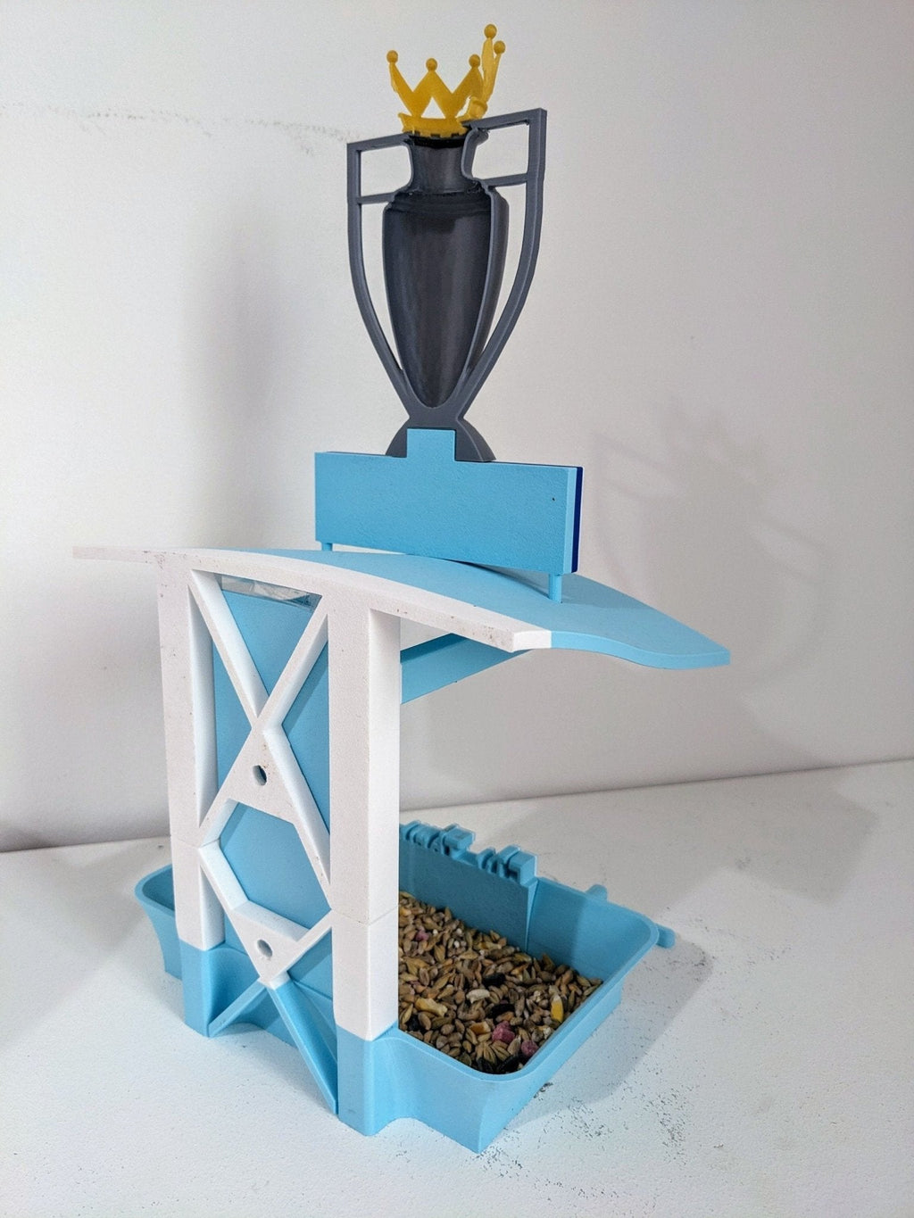Manchester City Bird Feeder - Etihad Fly Thru Garden Seed Station