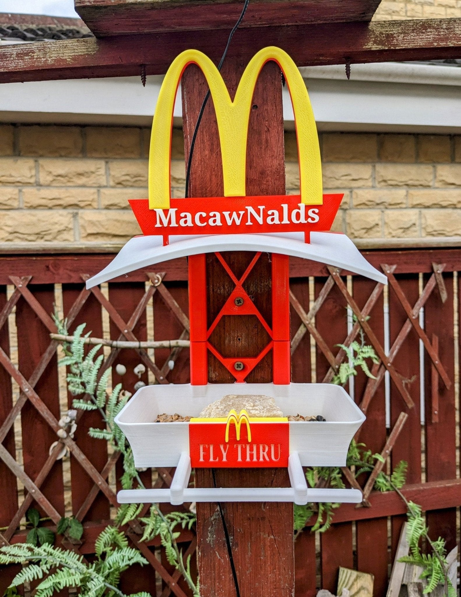 Manchester City Bird Feeder - Etihad Fly Thru Garden Seed Station