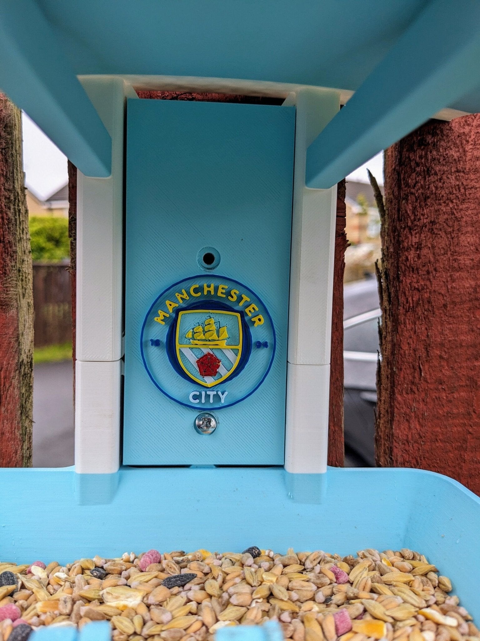 Manchester City Bird Feeder - Etihad Fly Thru Garden Seed Station