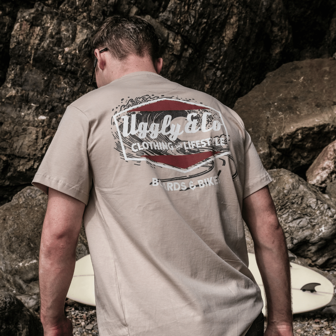 Uggly and Co Beige Surf Diamond Graphic Tee – Heavyweight Cotton T-Shirt
