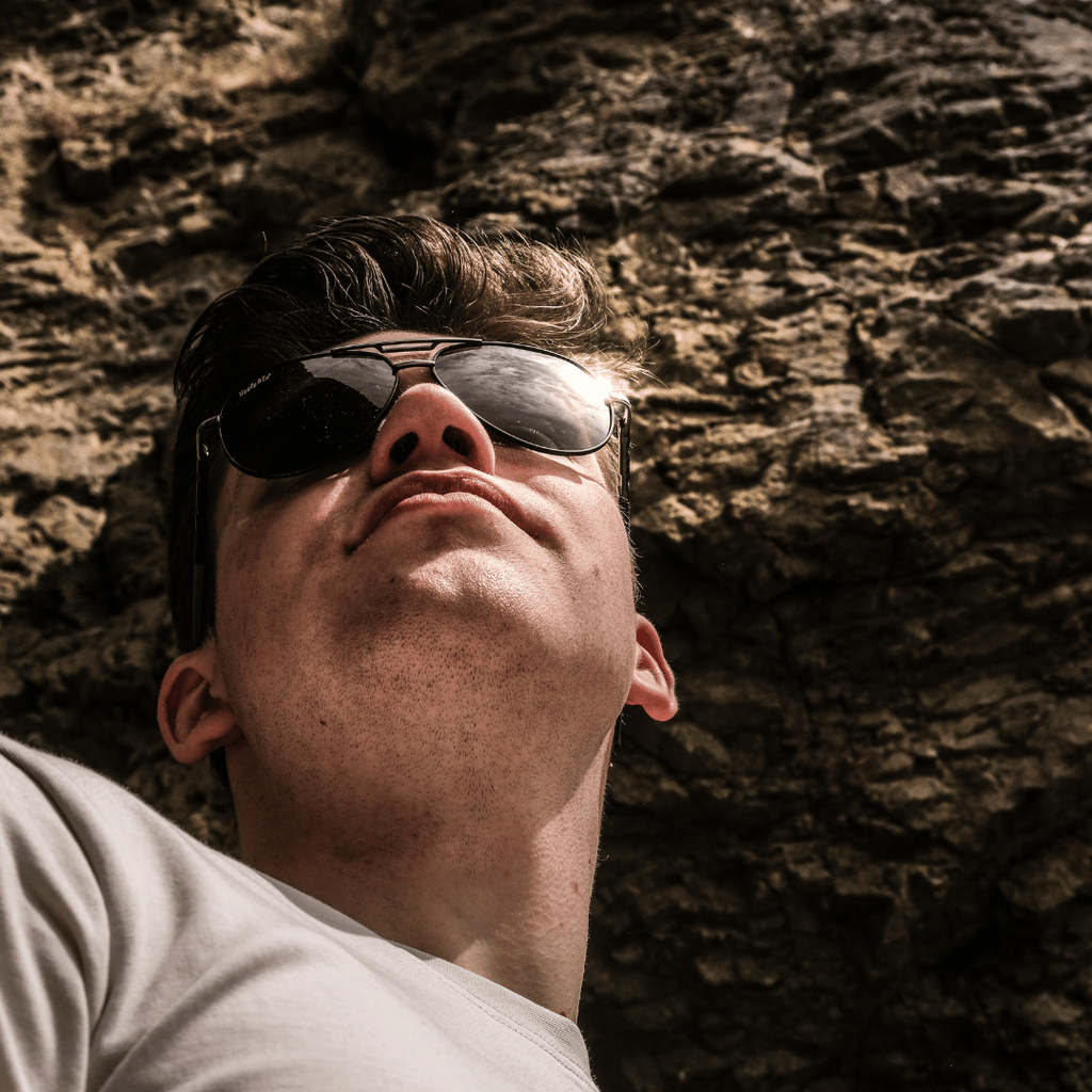 Uggly and Co Polarized Aviator Sunglasses – Black & Silver UV400
