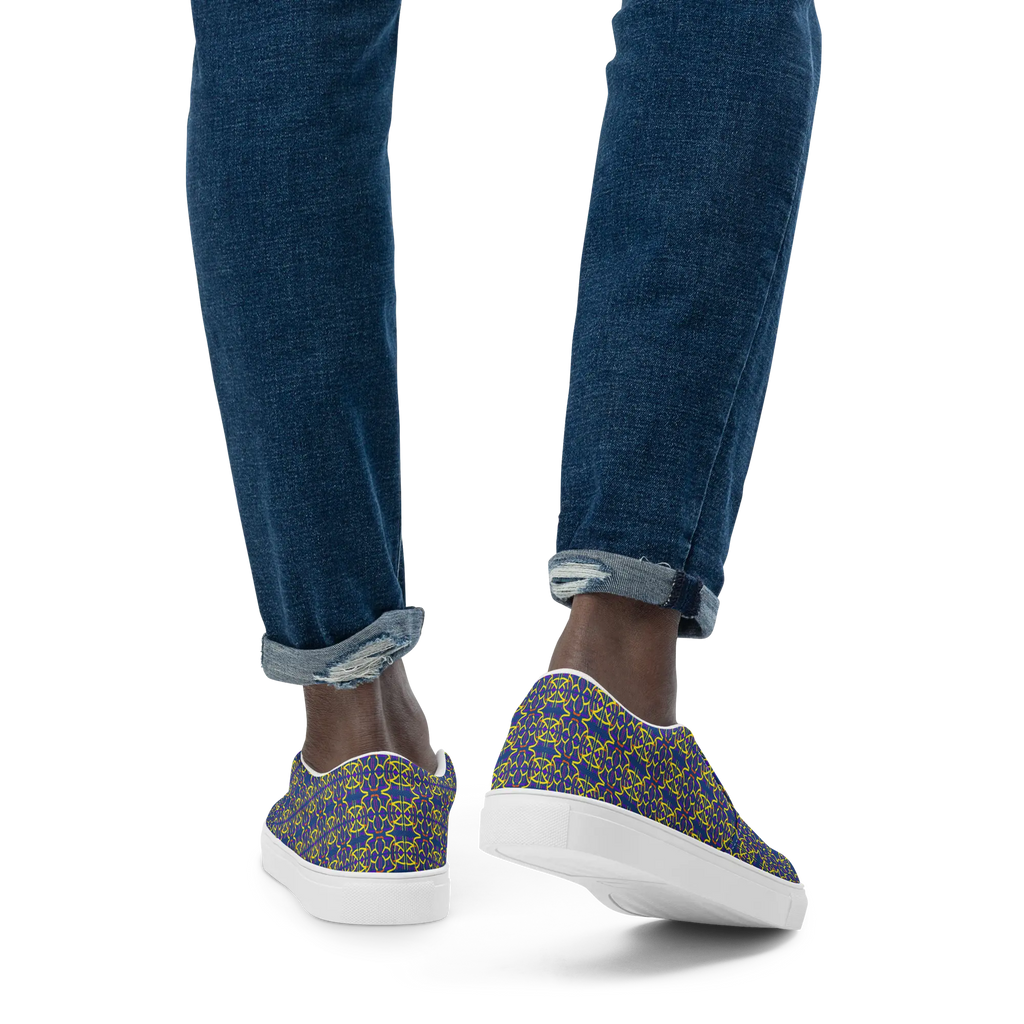 Direct slip-on canvas shoes