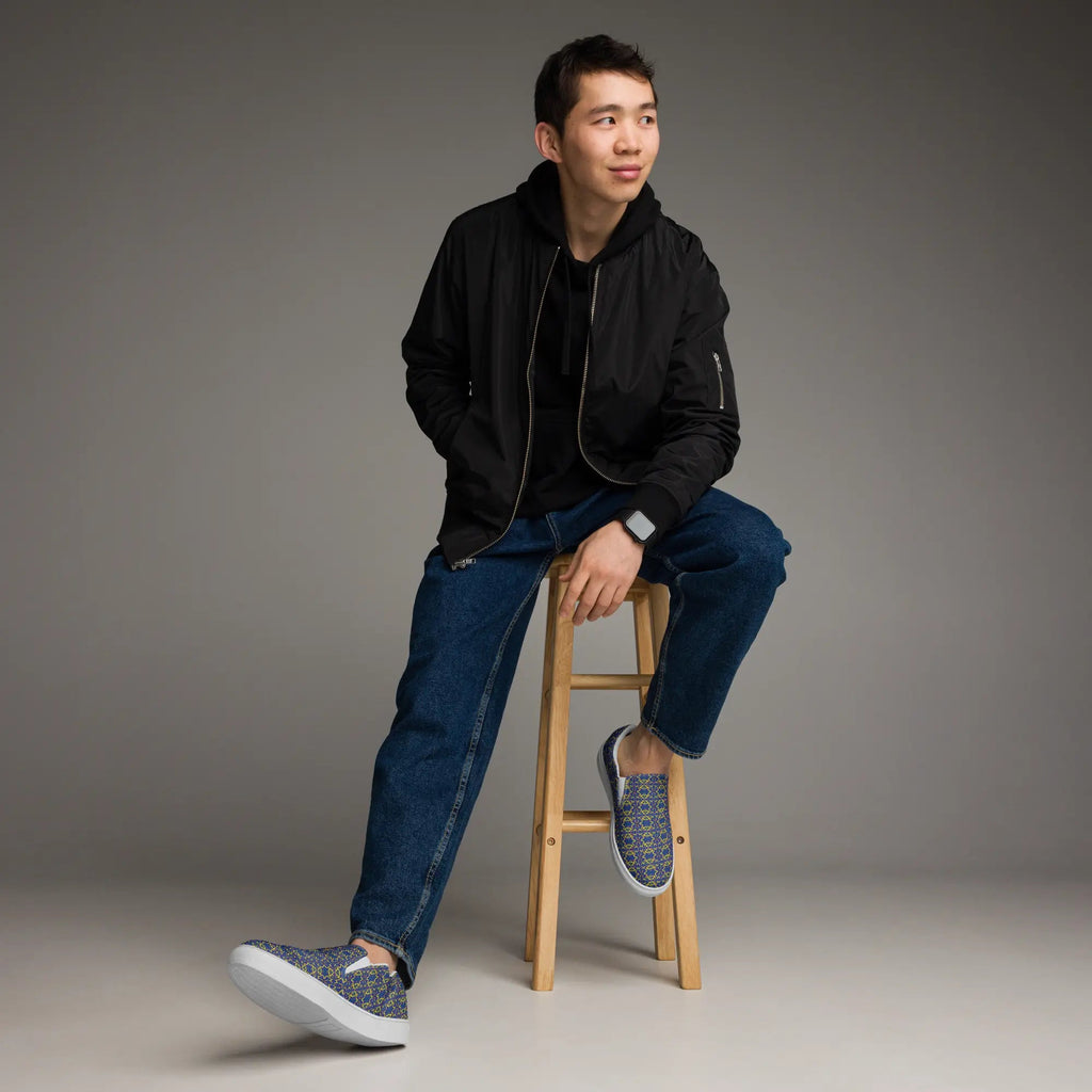 Direct slip-on canvas shoes