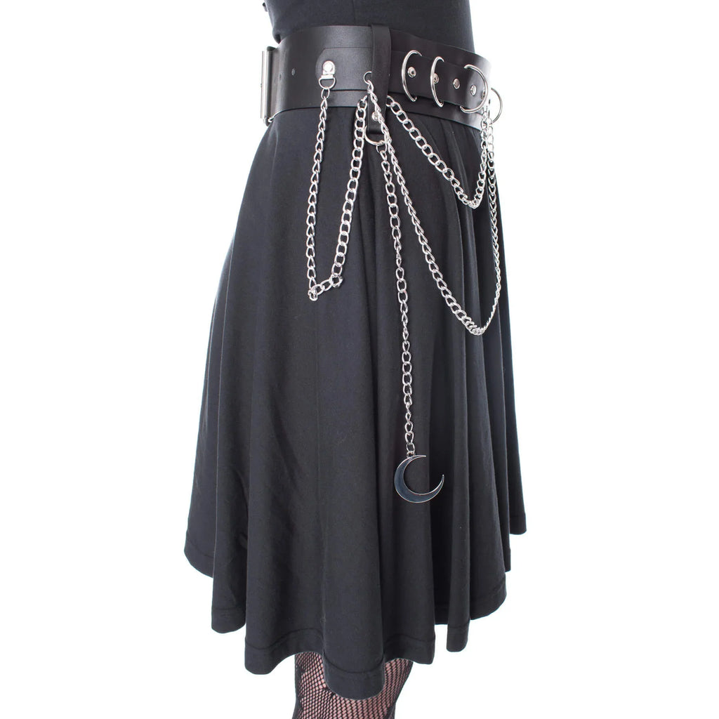 Heartless Moondusk Belt – Black Gothic Faux Leather Moon Chain Belt