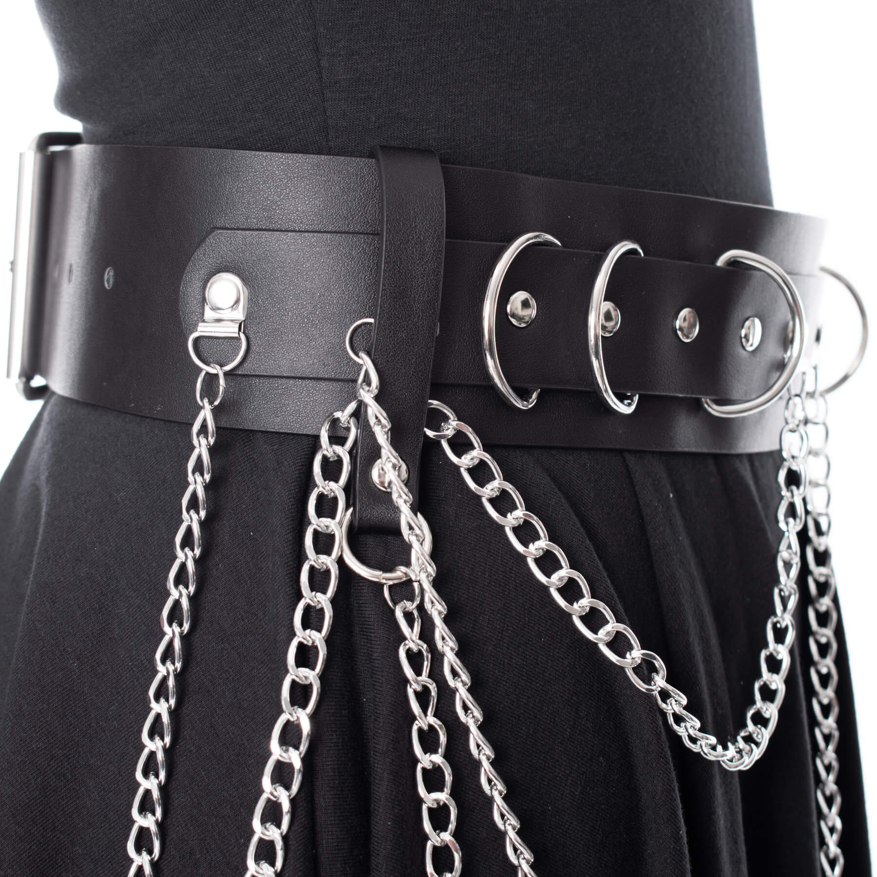 Heartless Moondusk Belt – Black Gothic Faux Leather Moon Chain Belt